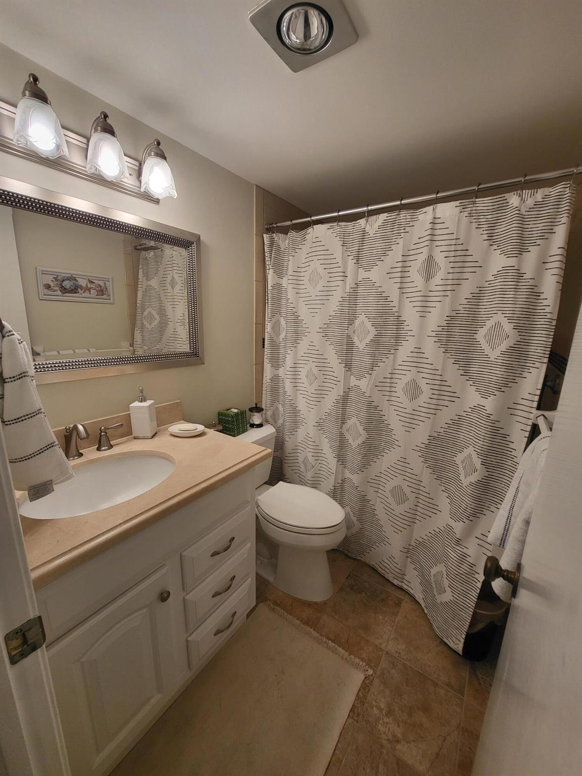 2016 S Federal Highway S 107