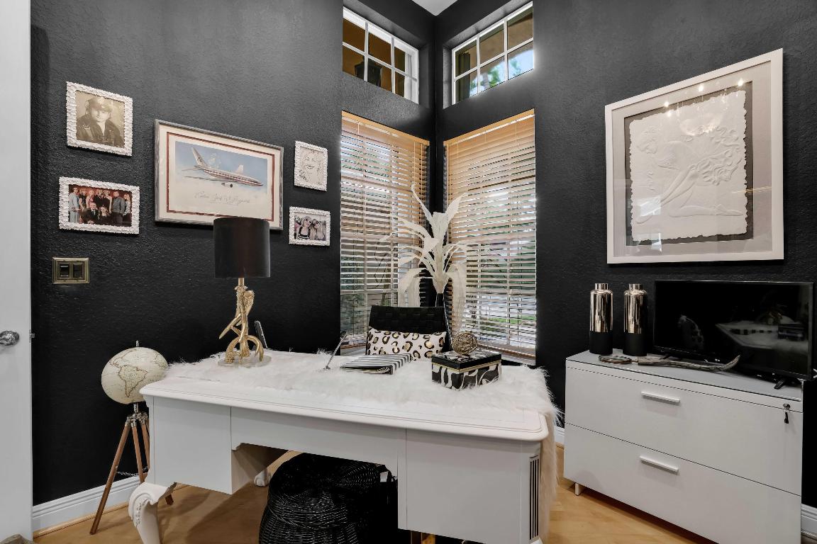 19486 Saturnia Lakes Drive