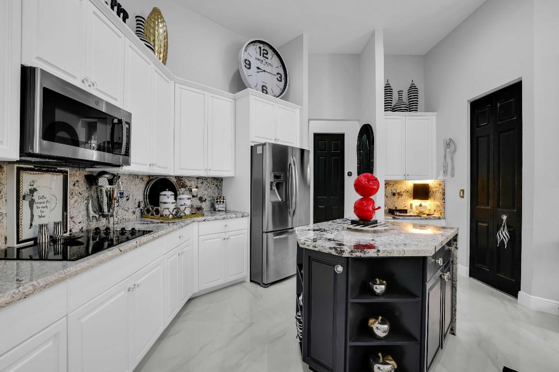 19486 Saturnia Lakes Drive