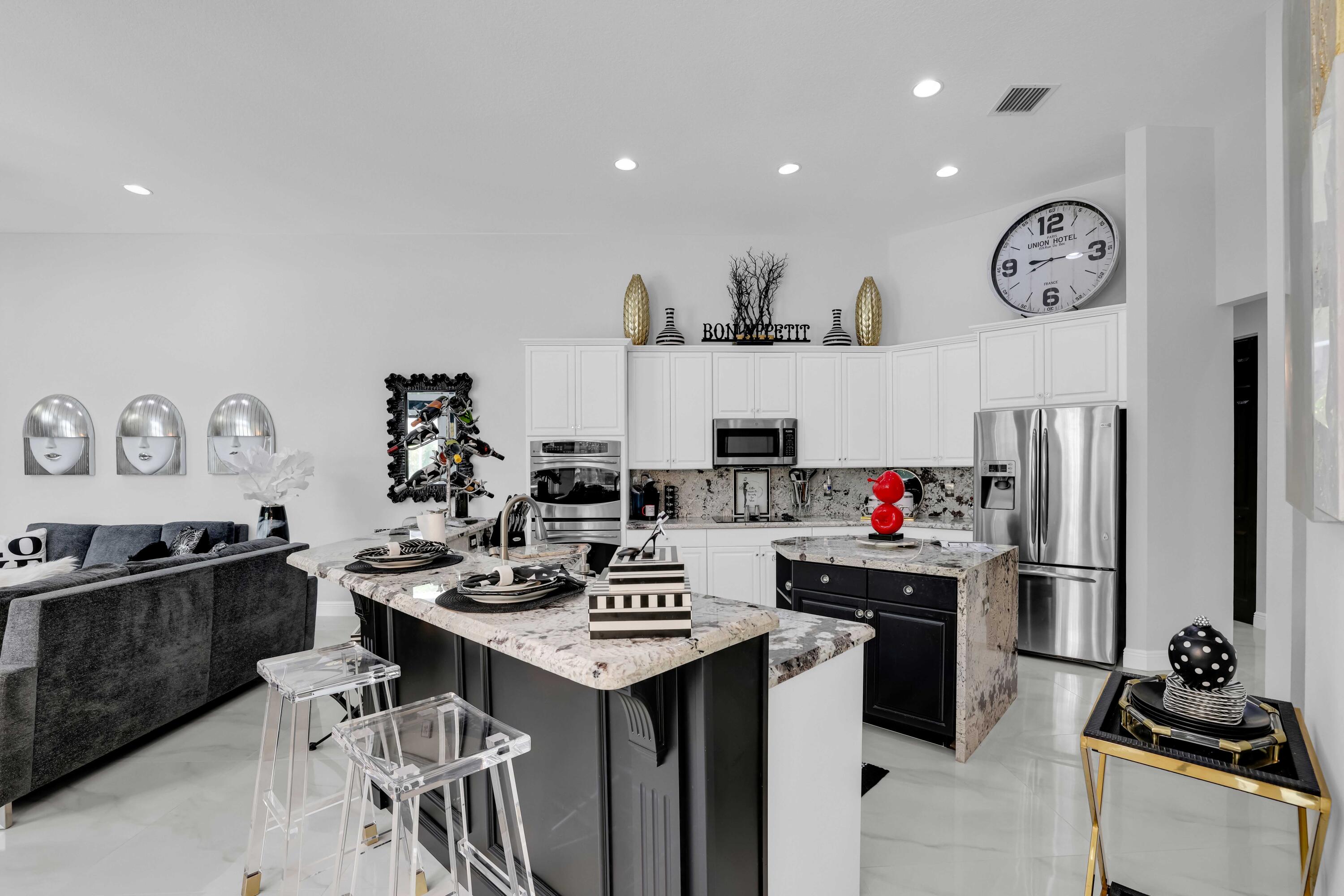 19486 Saturnia Lakes Drive