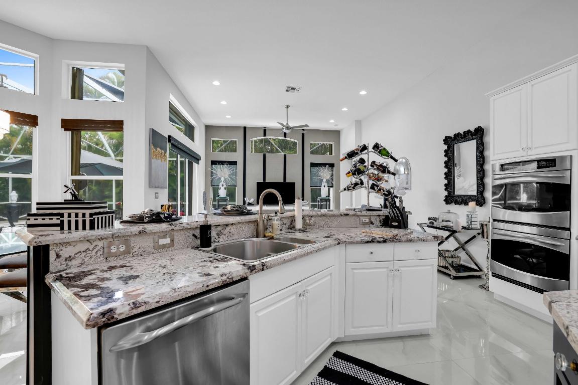 19486 Saturnia Lakes Drive