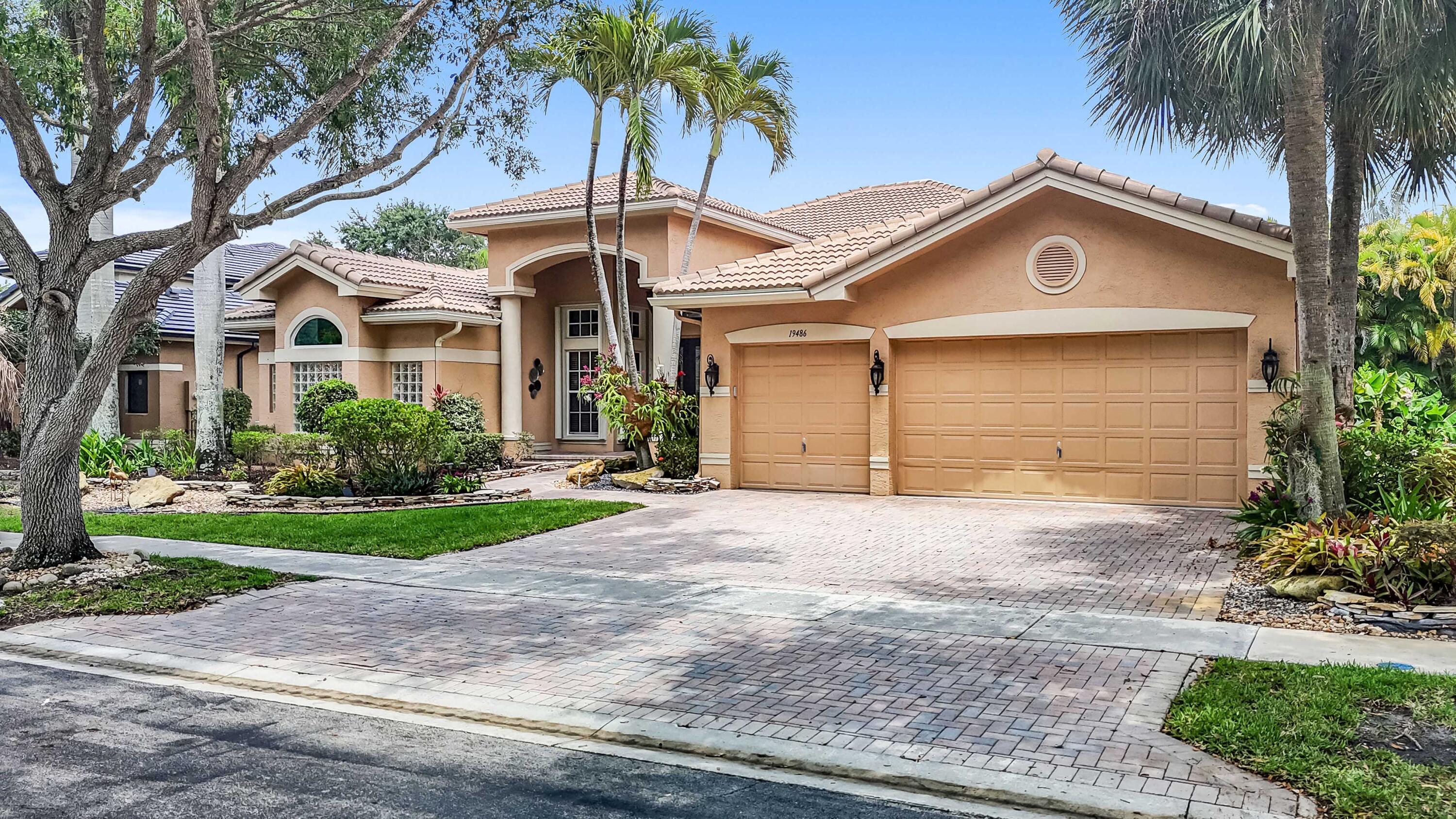 19486 Saturnia Lakes Drive