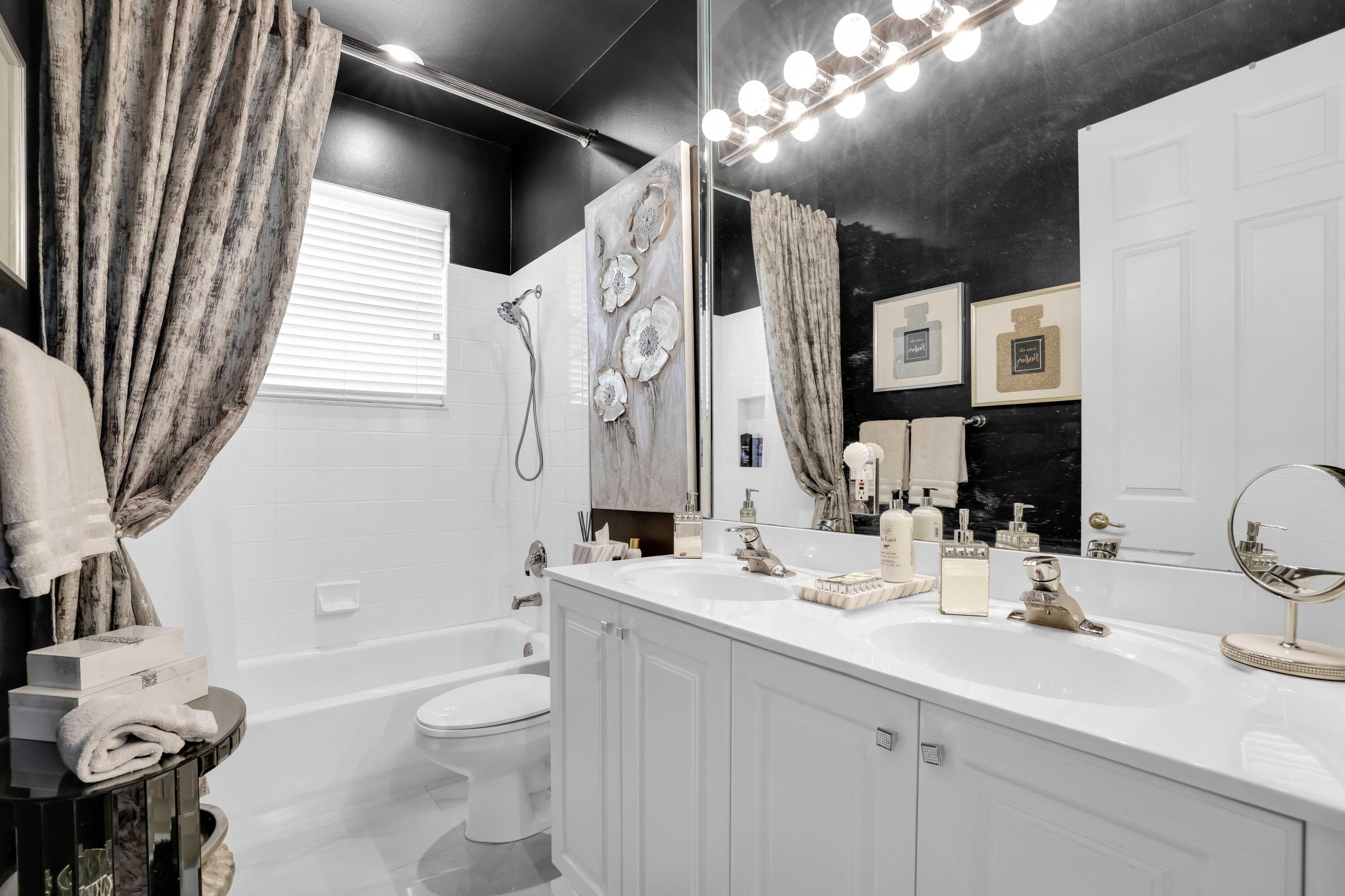 19486 Saturnia Lakes Drive