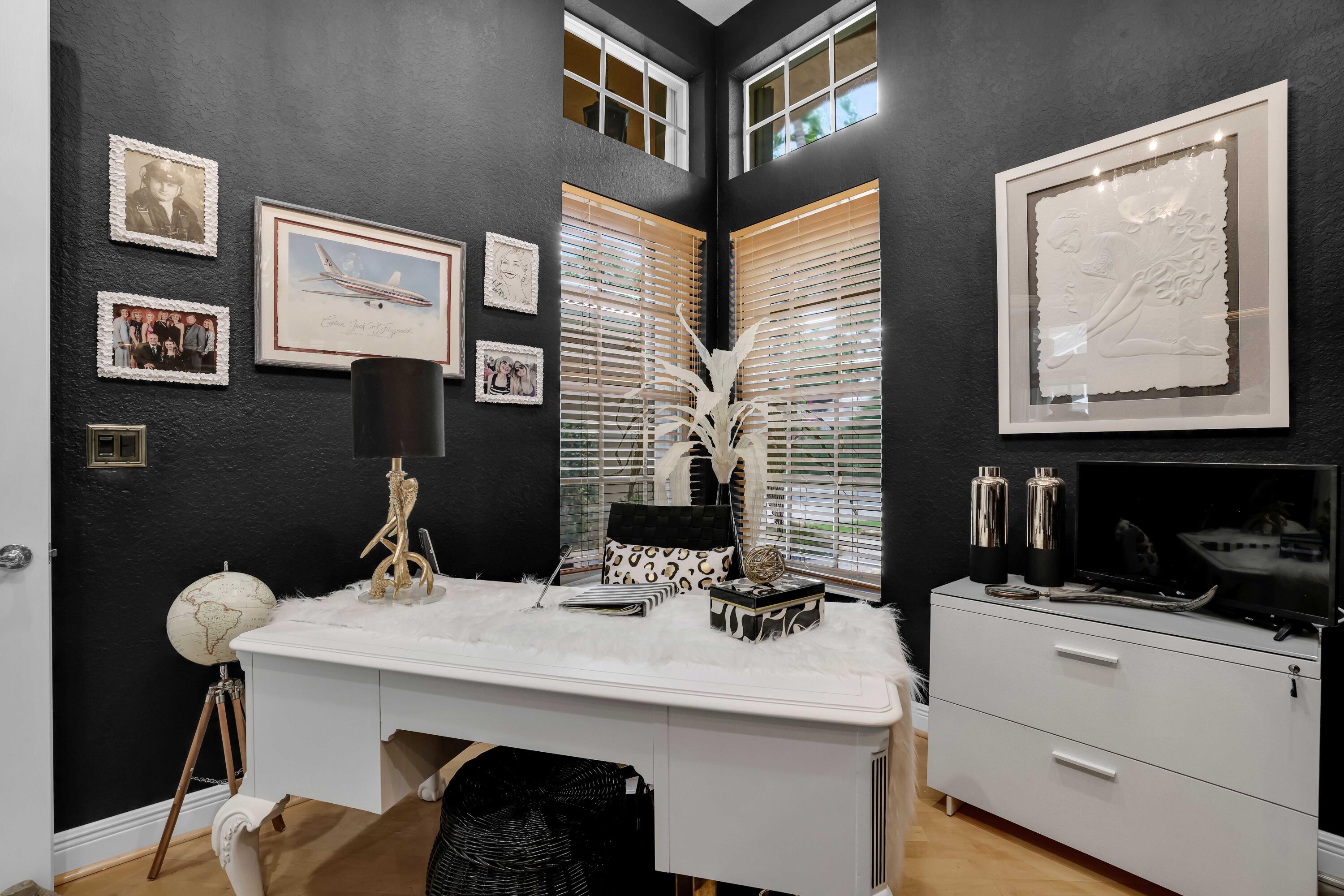 19486 Saturnia Lakes Drive