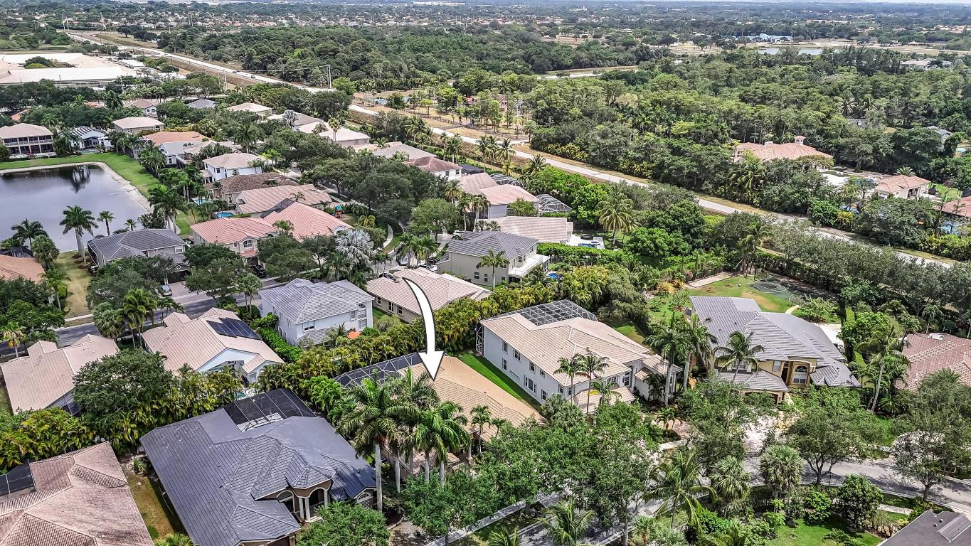 19486 Saturnia Lakes Drive