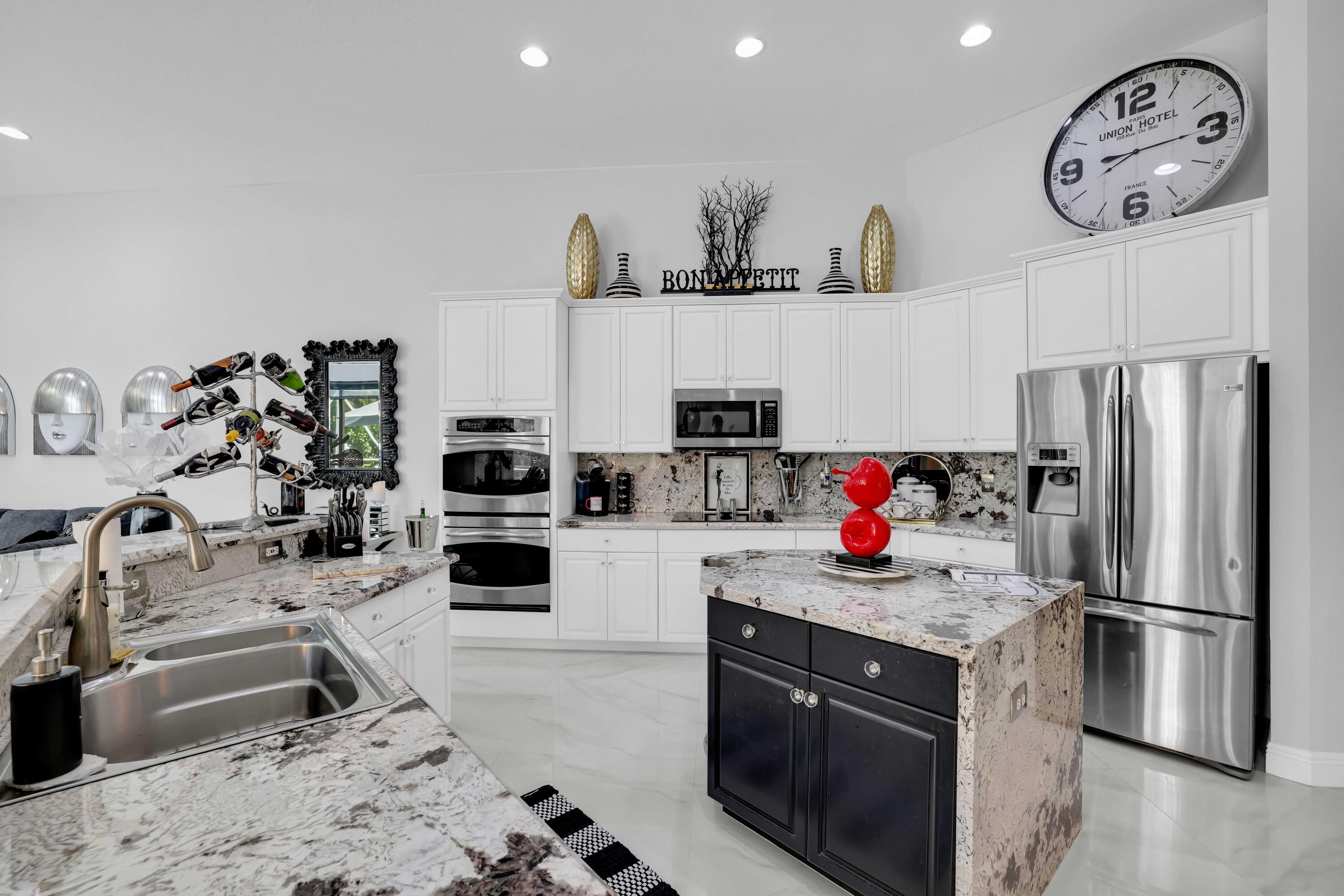 19486 Saturnia Lakes Drive