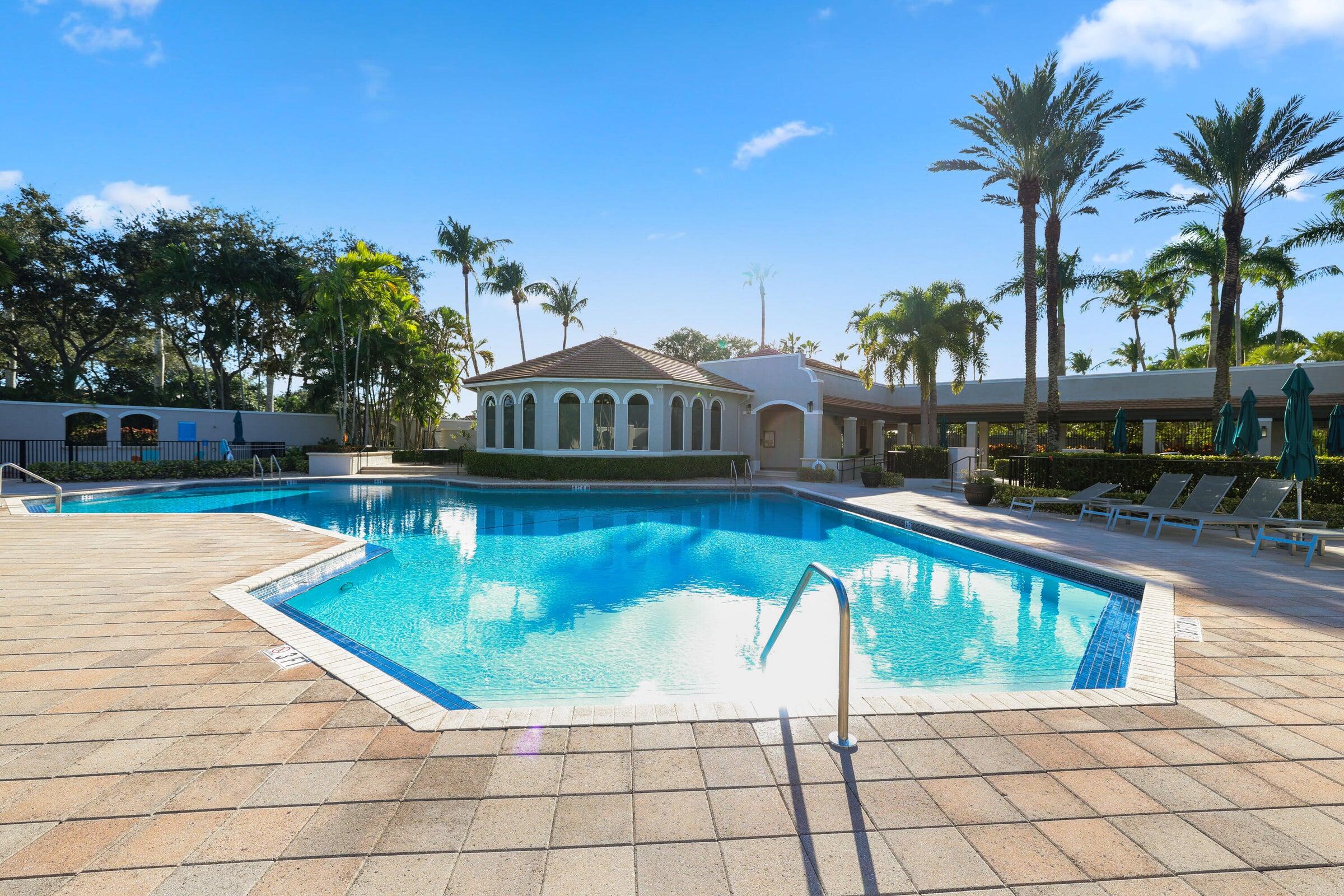 19486 Saturnia Lakes Drive