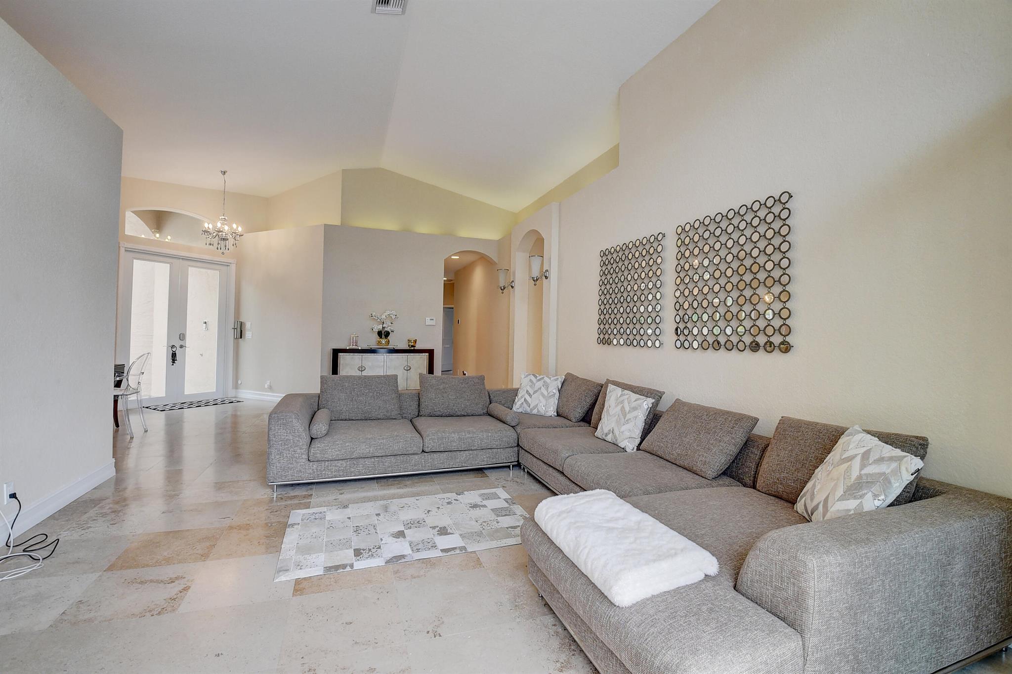 11182 Sea Grass Circle