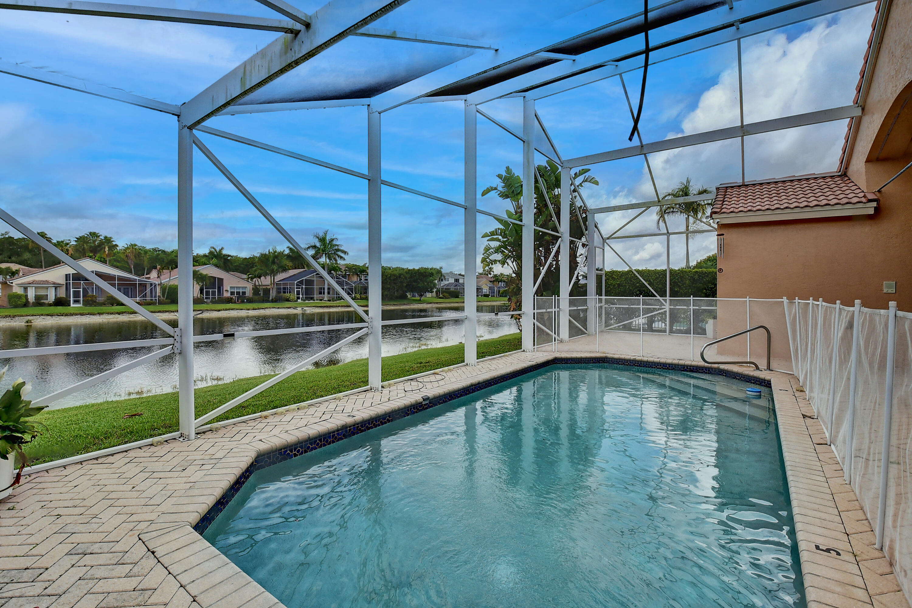 11182 Sea Grass Circle