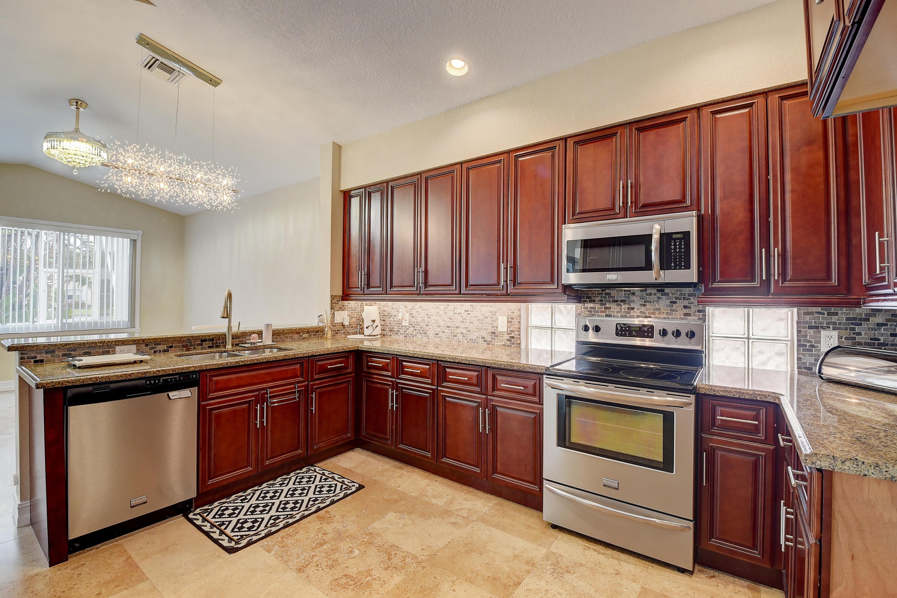 11182 Sea Grass Circle