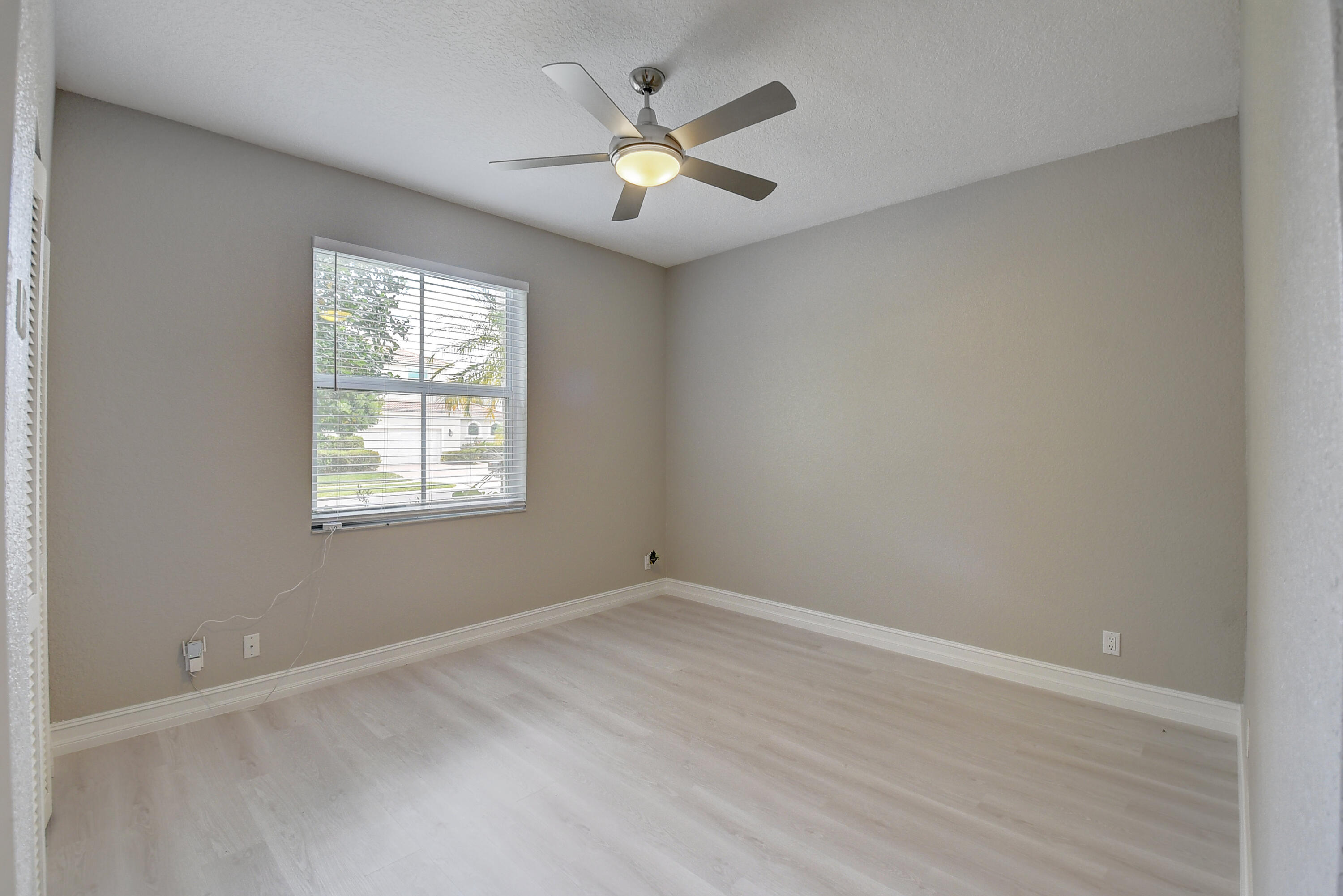 11182 Sea Grass Circle