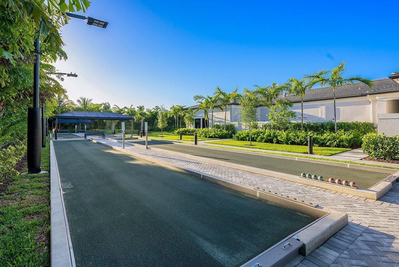 9562 Prosecco Street