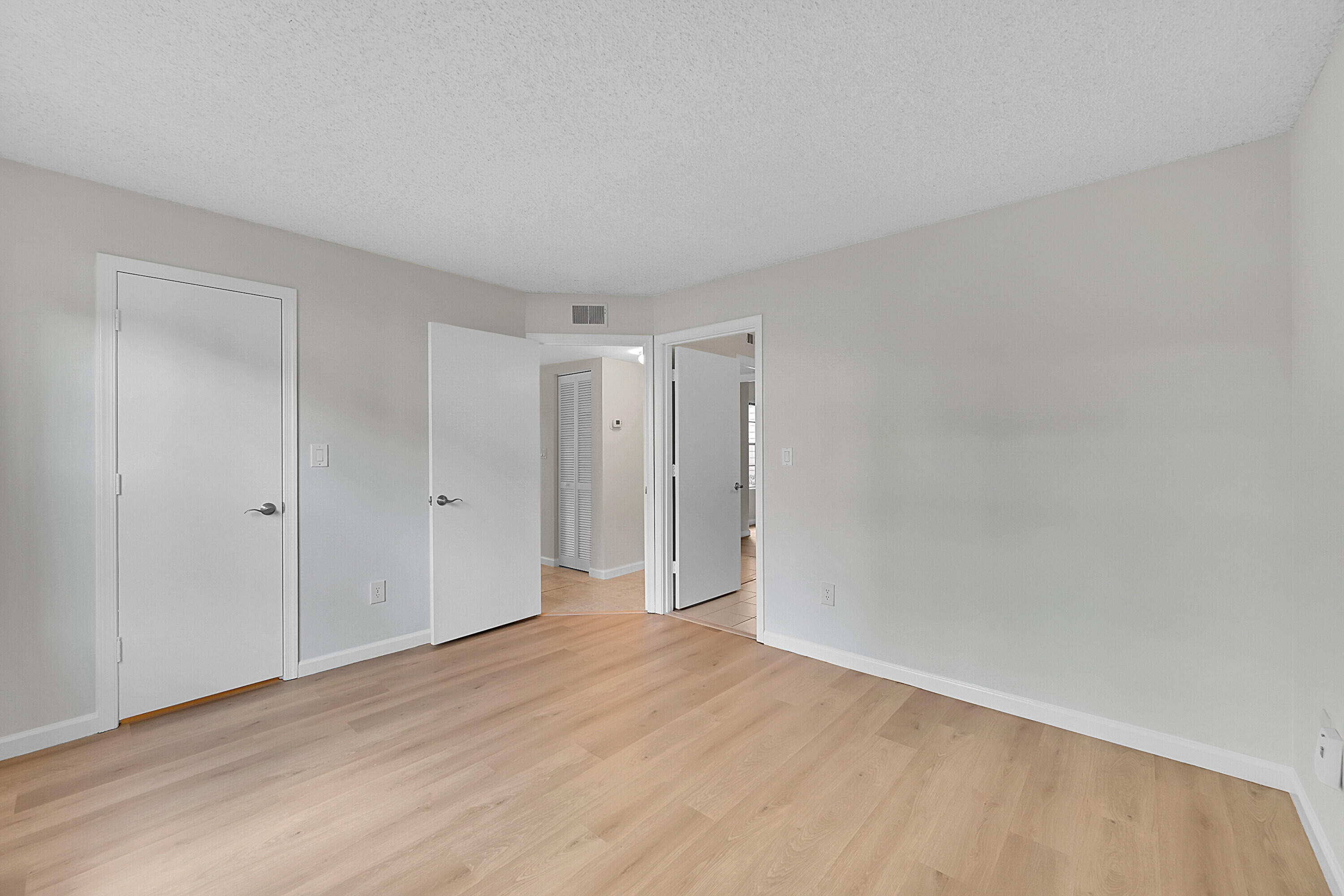 1345 Crystal Way O