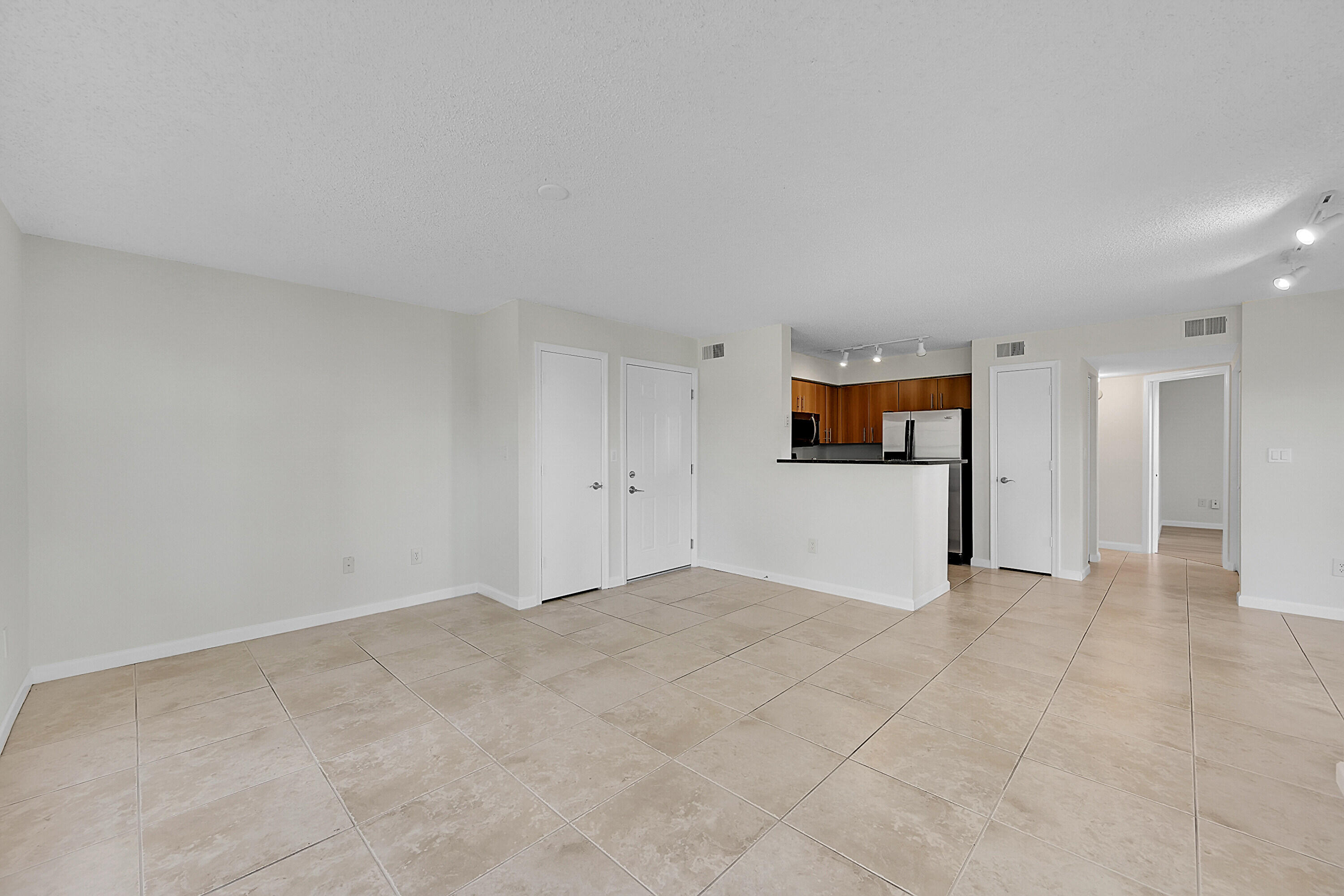 1345 Crystal Way O