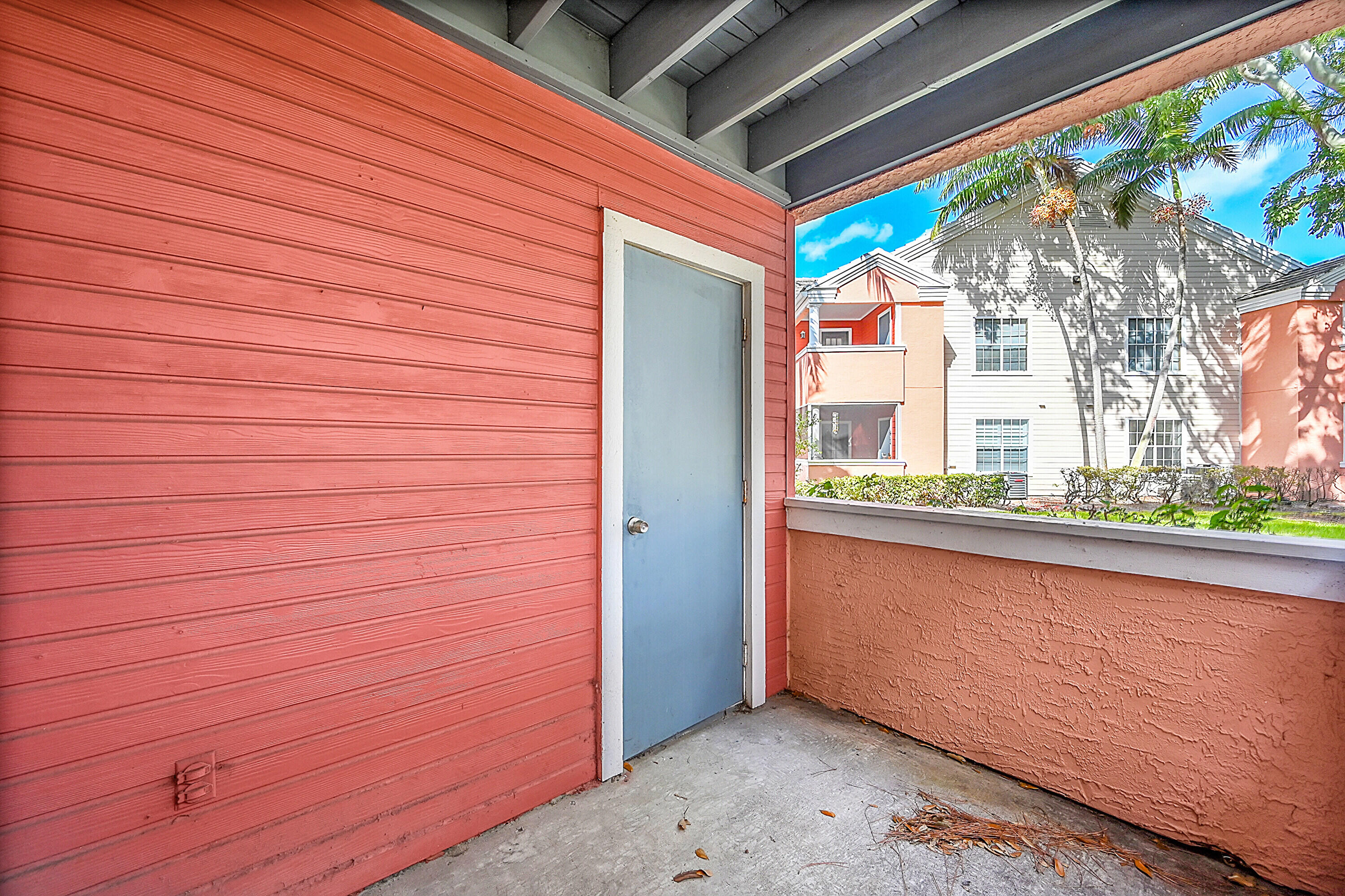 1345 Crystal Way O