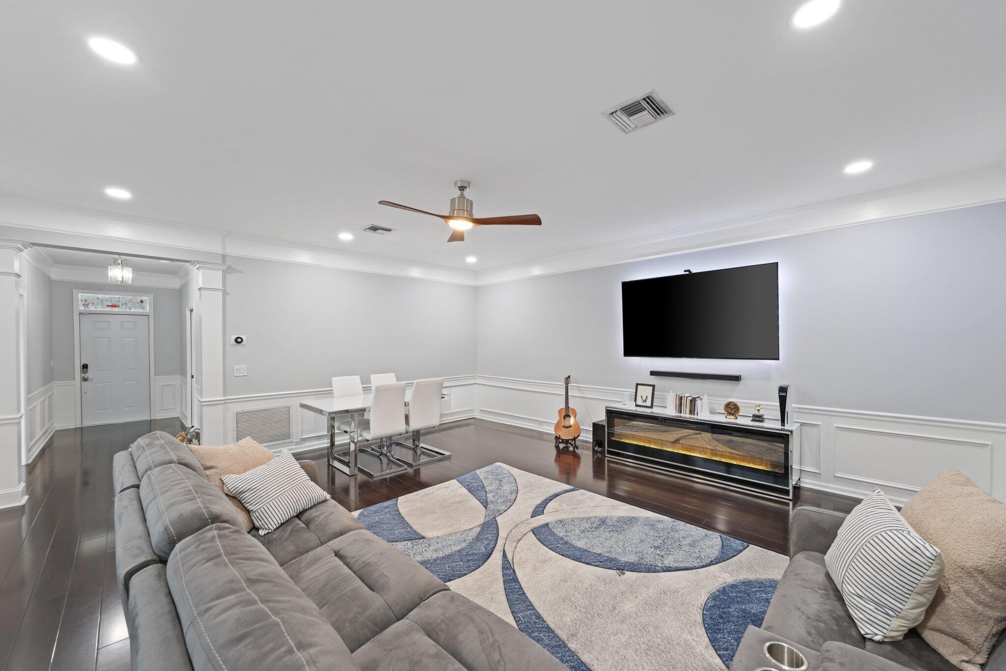 5871 Kelsey Lane