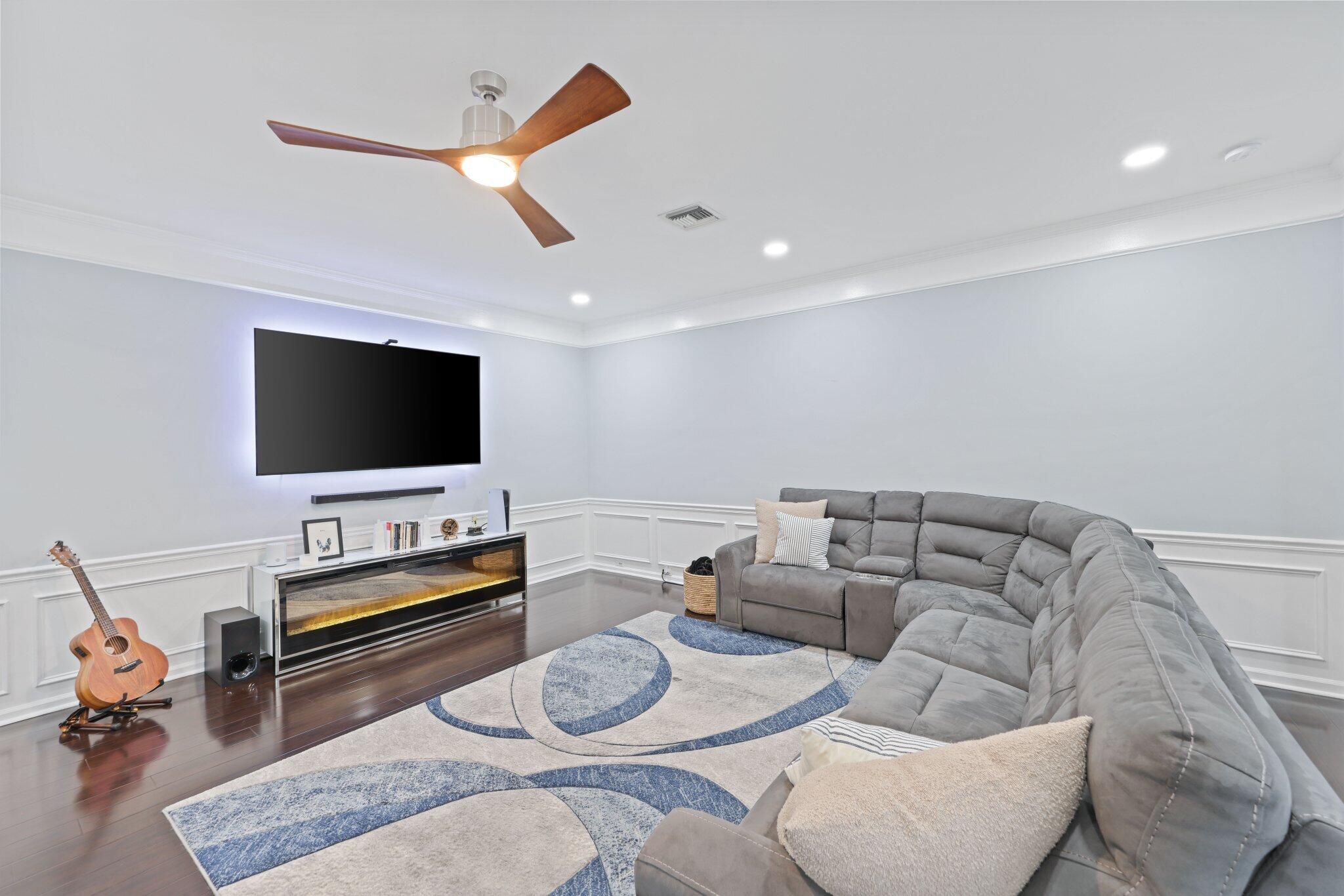 5871 Kelsey Lane