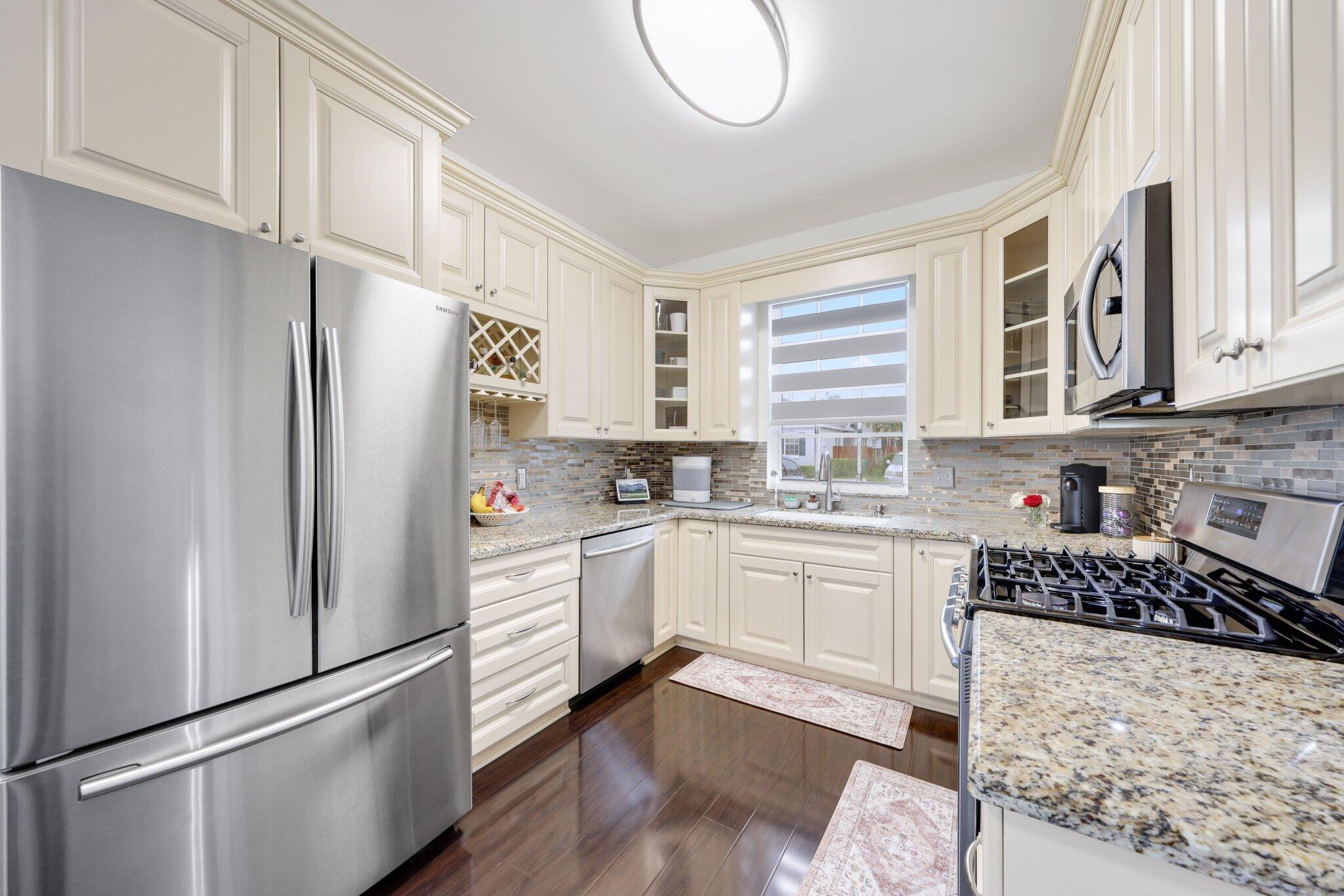 5871 Kelsey Lane