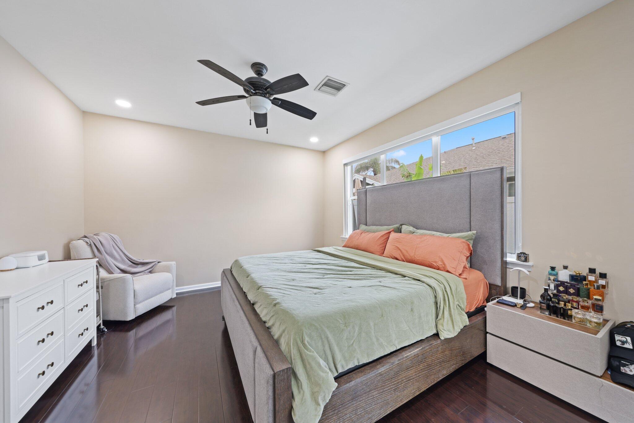5871 Kelsey Lane