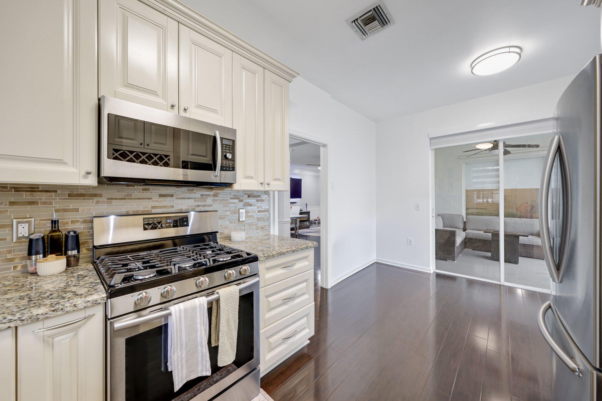 5871 Kelsey Lane