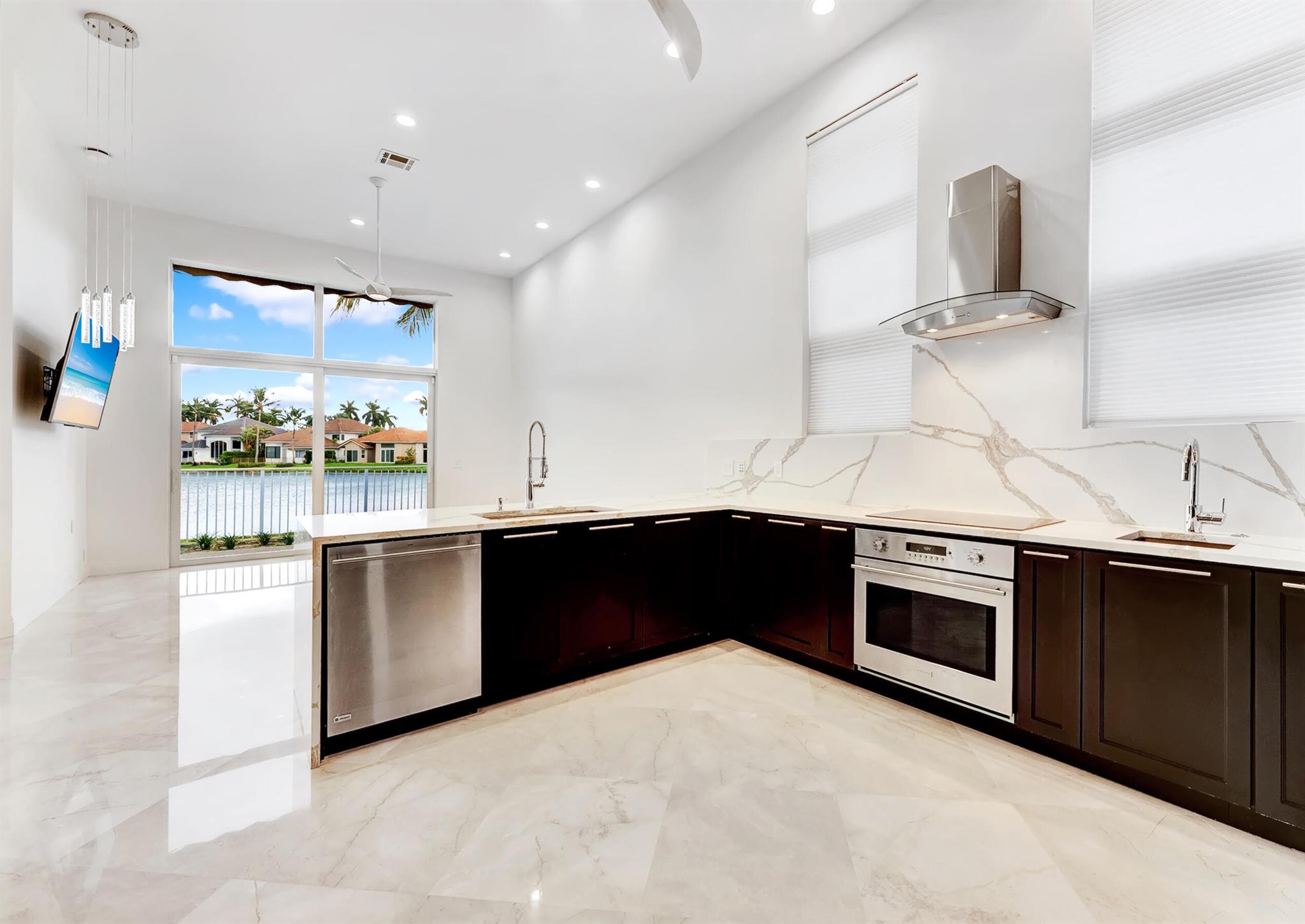 4158 NW 53rd Street