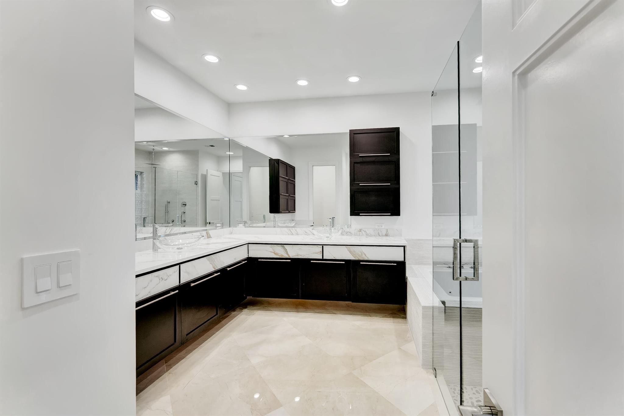 4158 NW 53rd Street