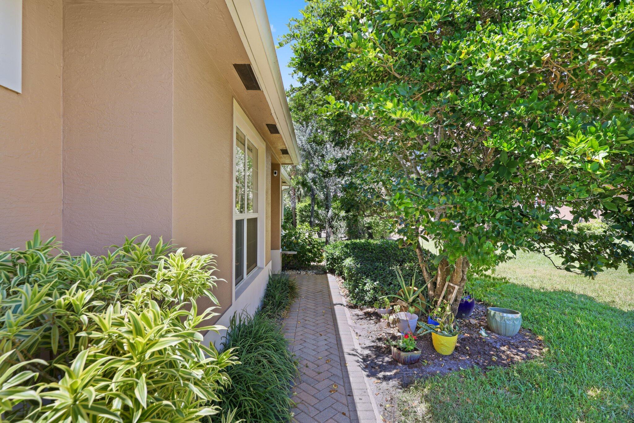 4382 Colony View Drive