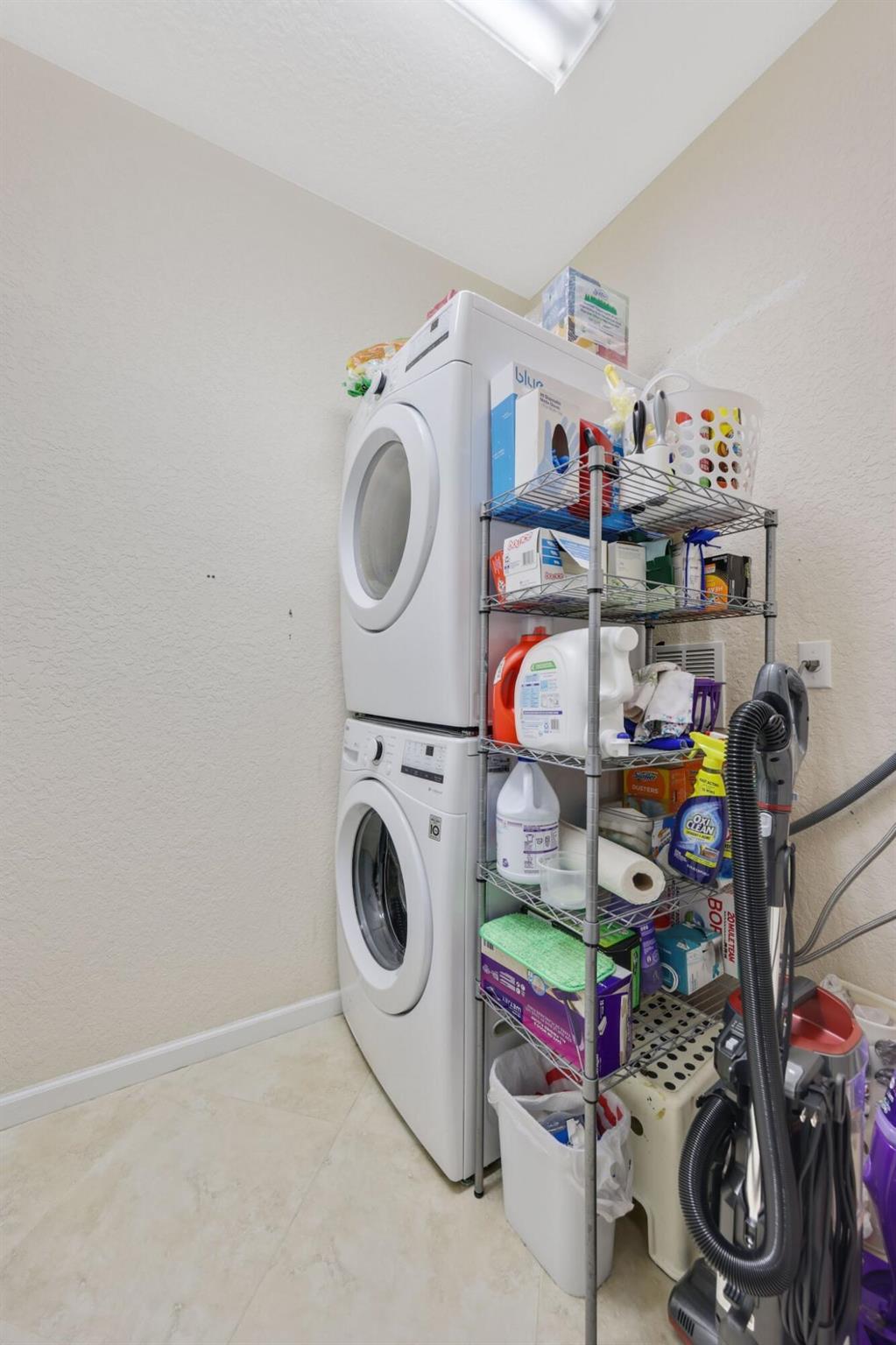 4382 Colony View Drive