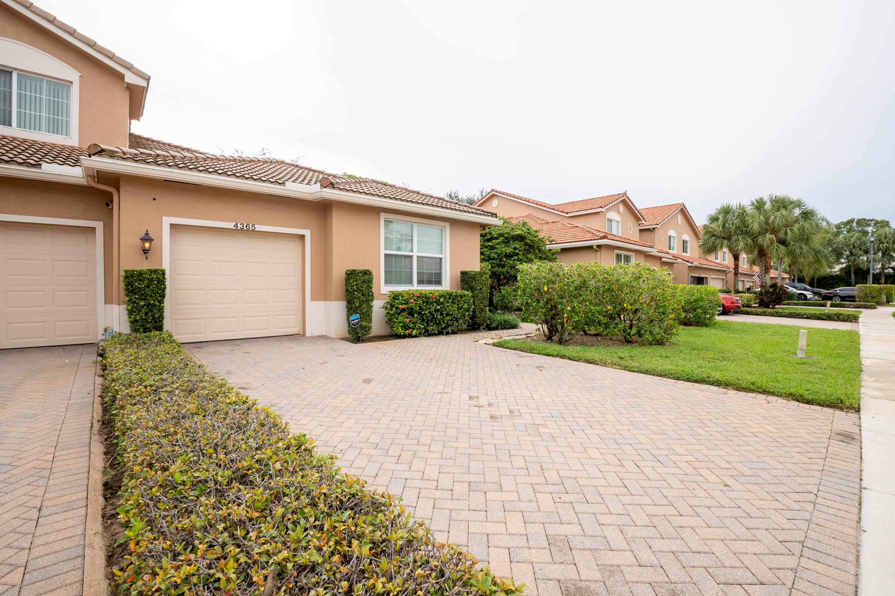 4365 Colony View Drive