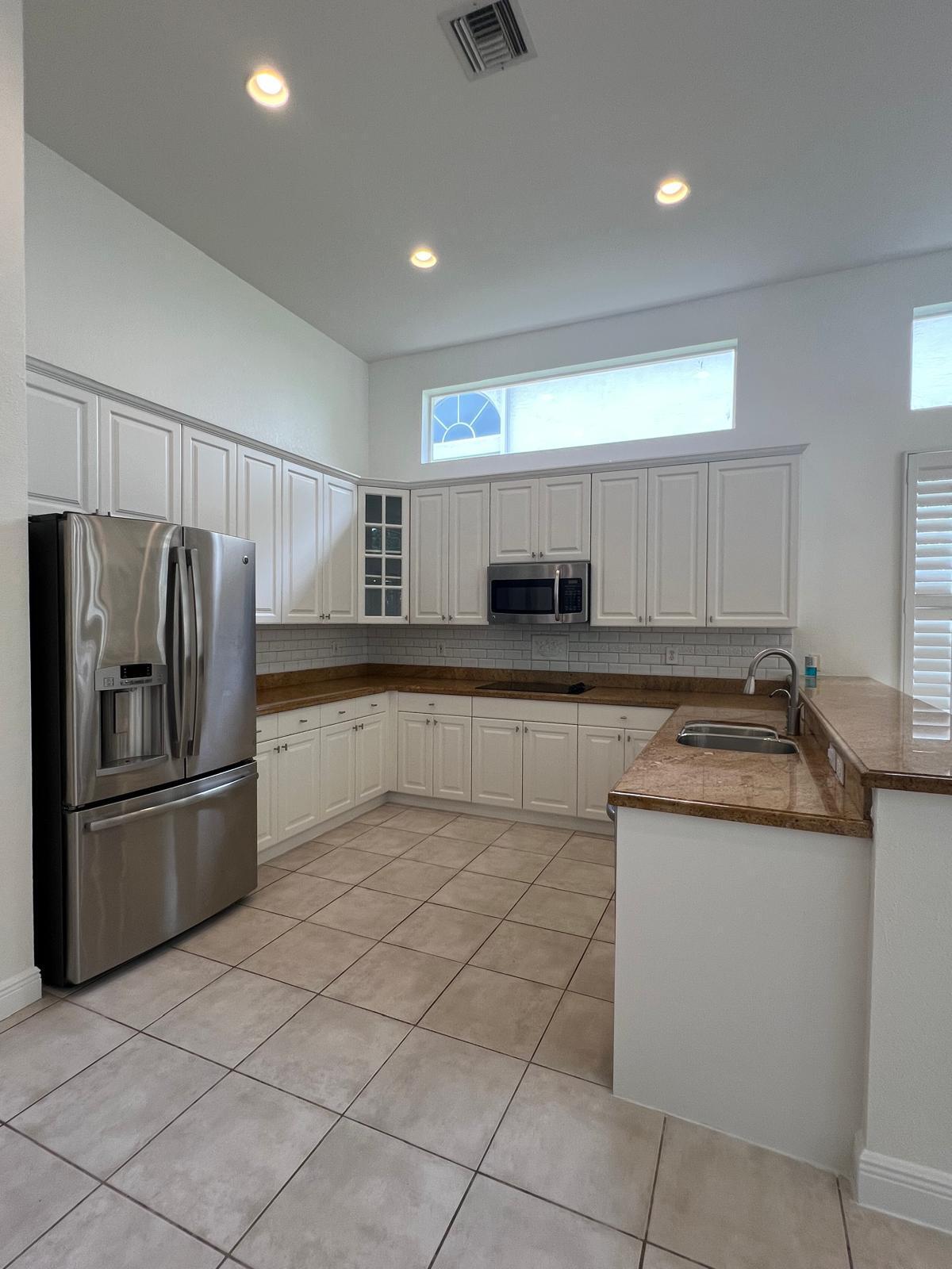 19179 Skyridge Circle