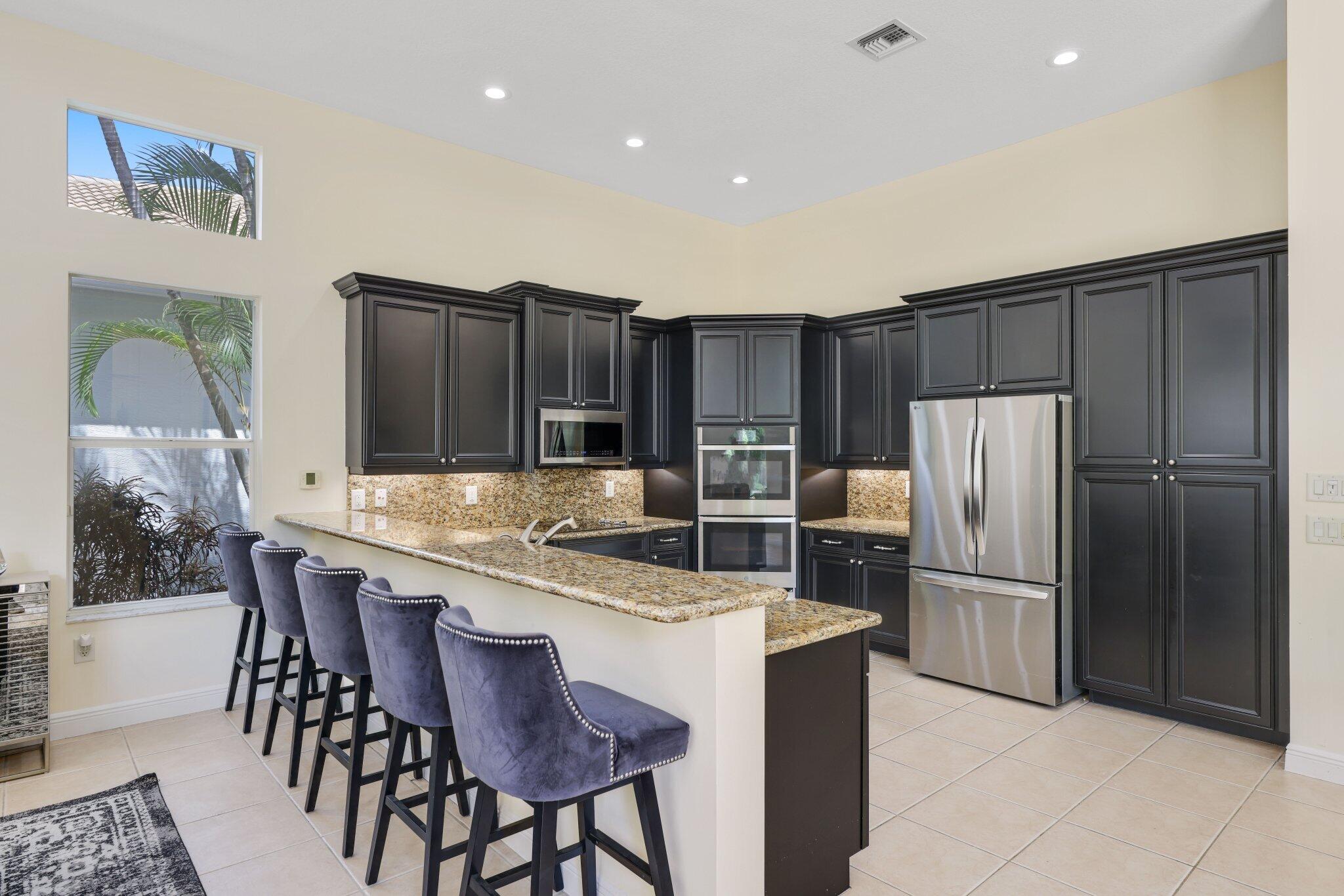 8888 Rockridge Glen Cove