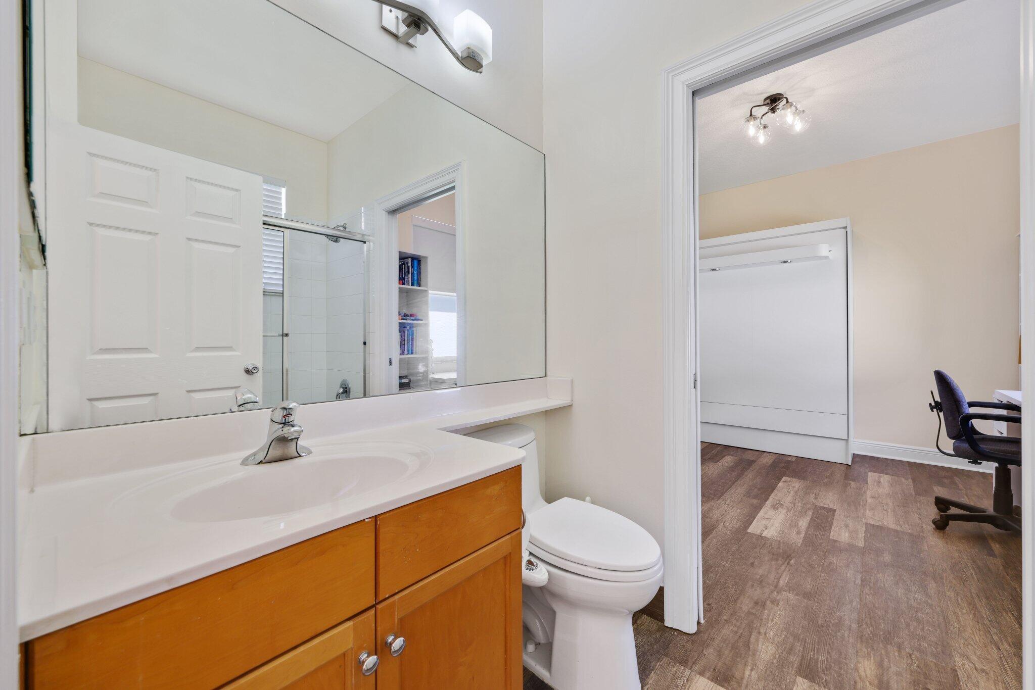 8888 Rockridge Glen Cove