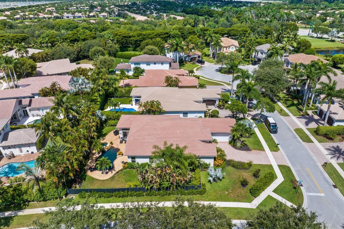 8888 Rockridge Glen Cove