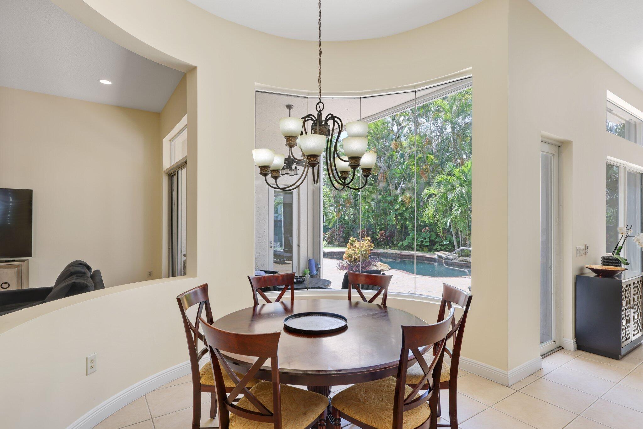 8888 Rockridge Glen Cove