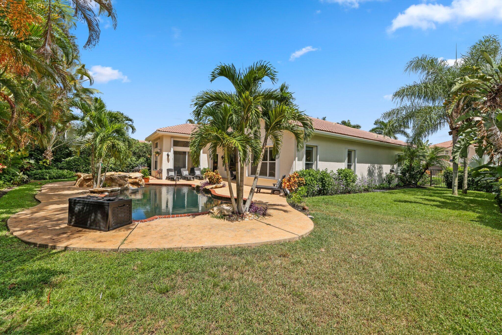 8888 Rockridge Glen Cove