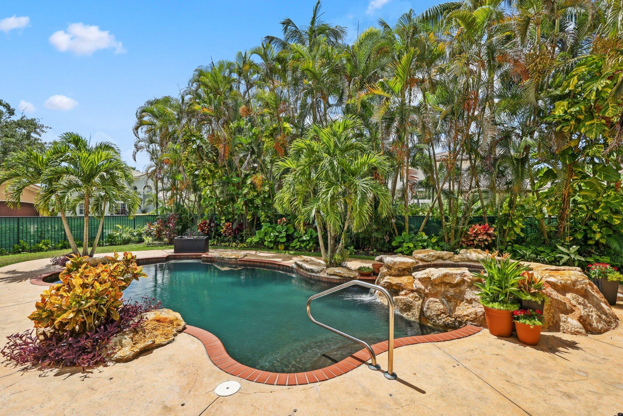 8888 Rockridge Glen Cove