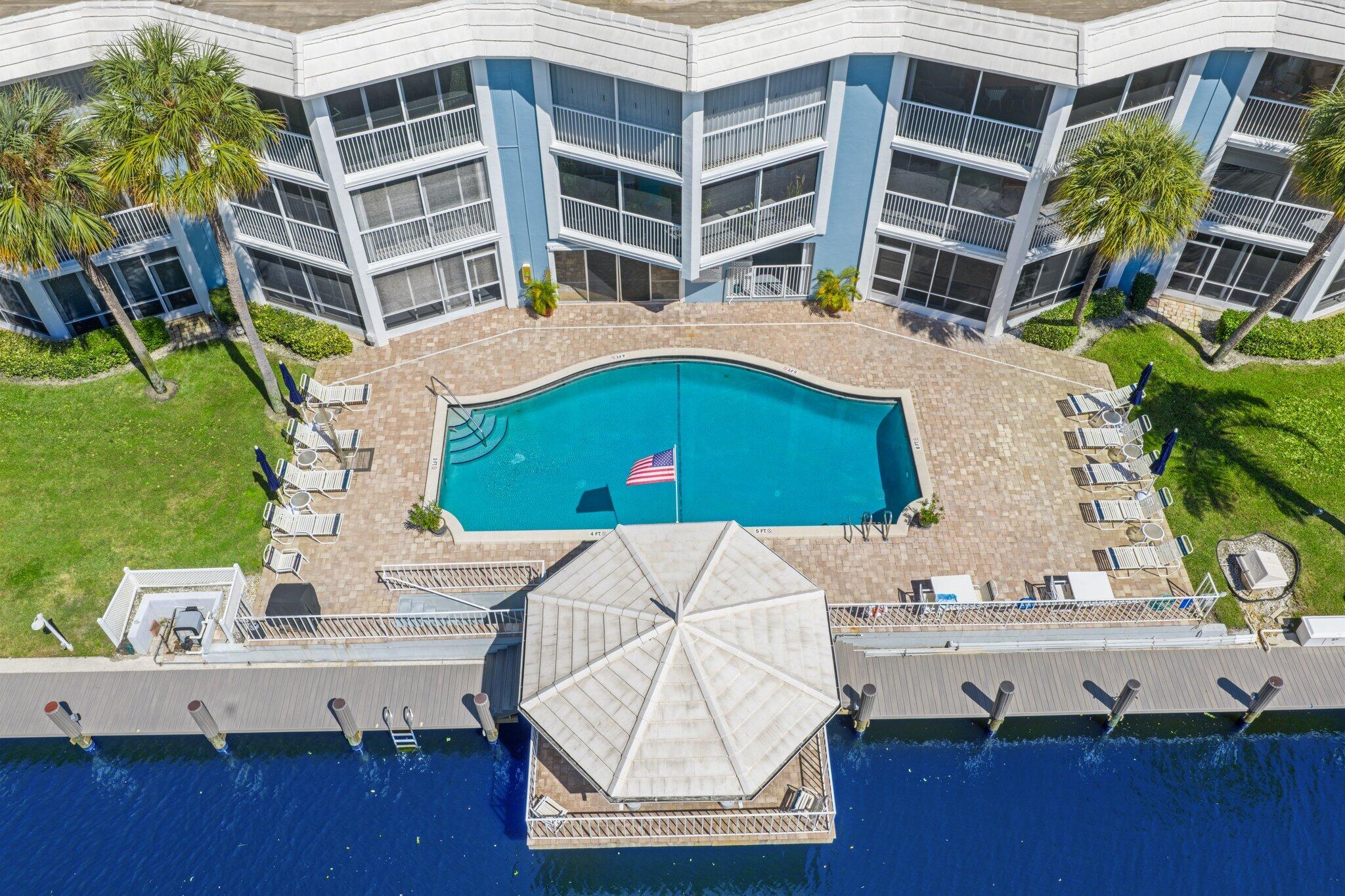 700 NE Harbour Terrace 2350