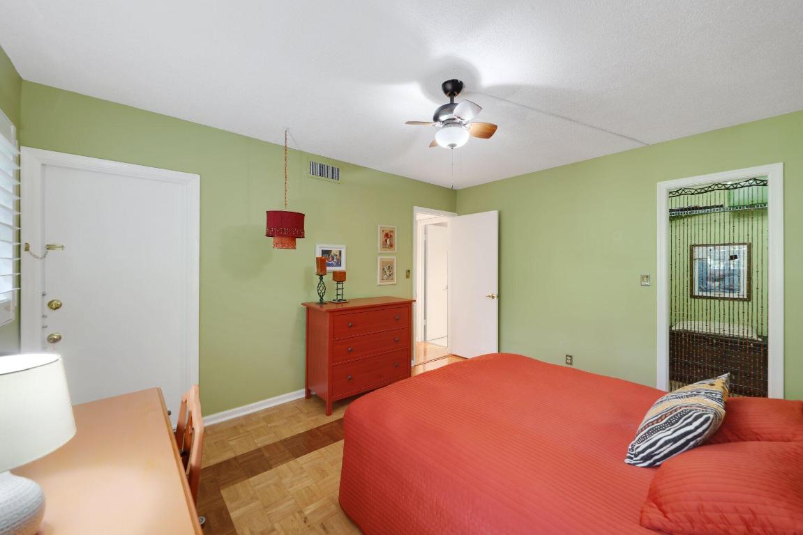 700 NE Harbour Terrace 2350