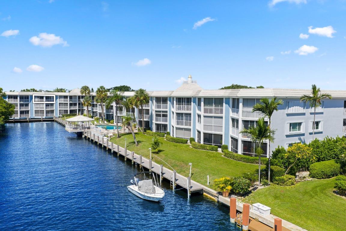 700 NE Harbour Terrace 2350