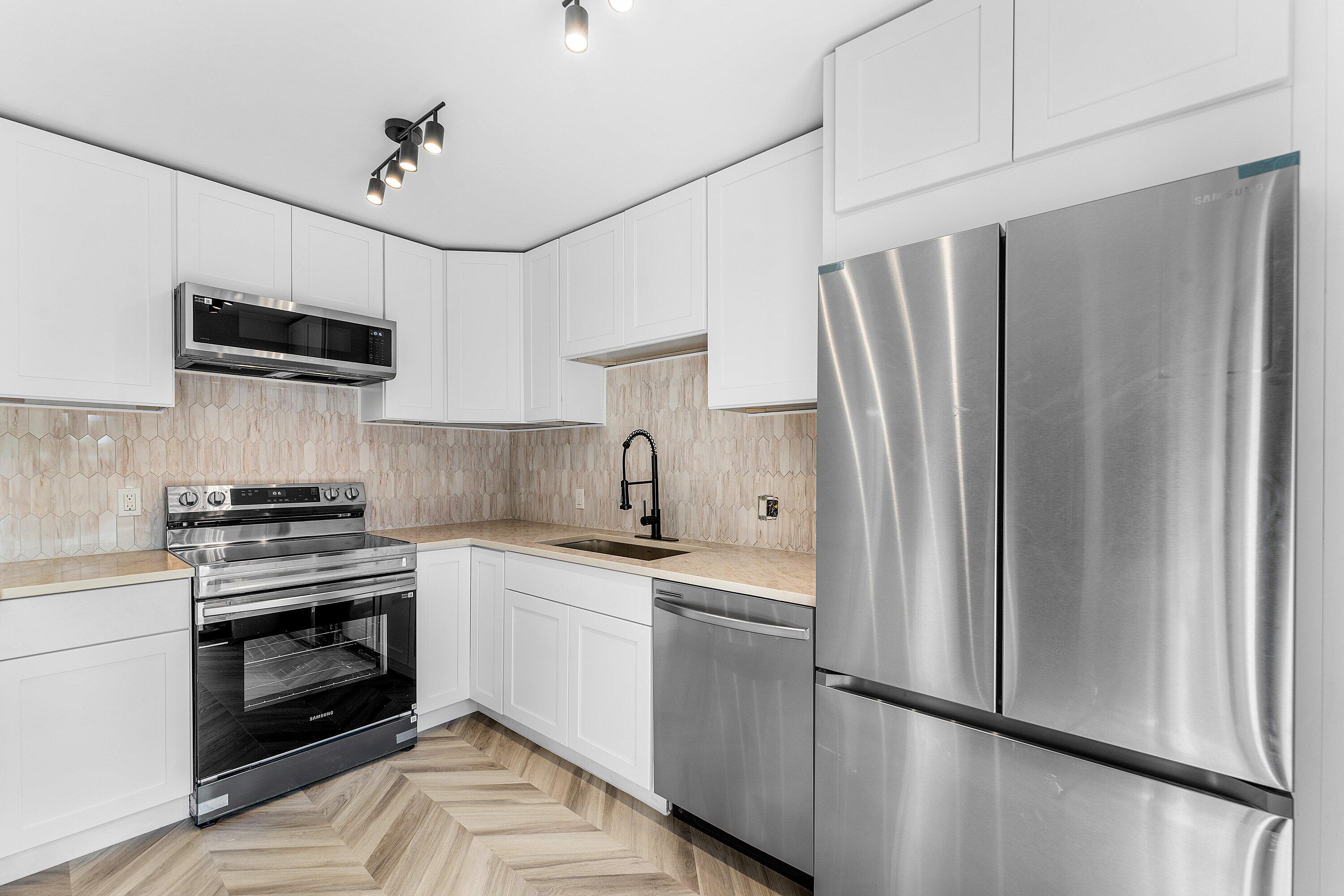 3007 San Clara Drive 5-B