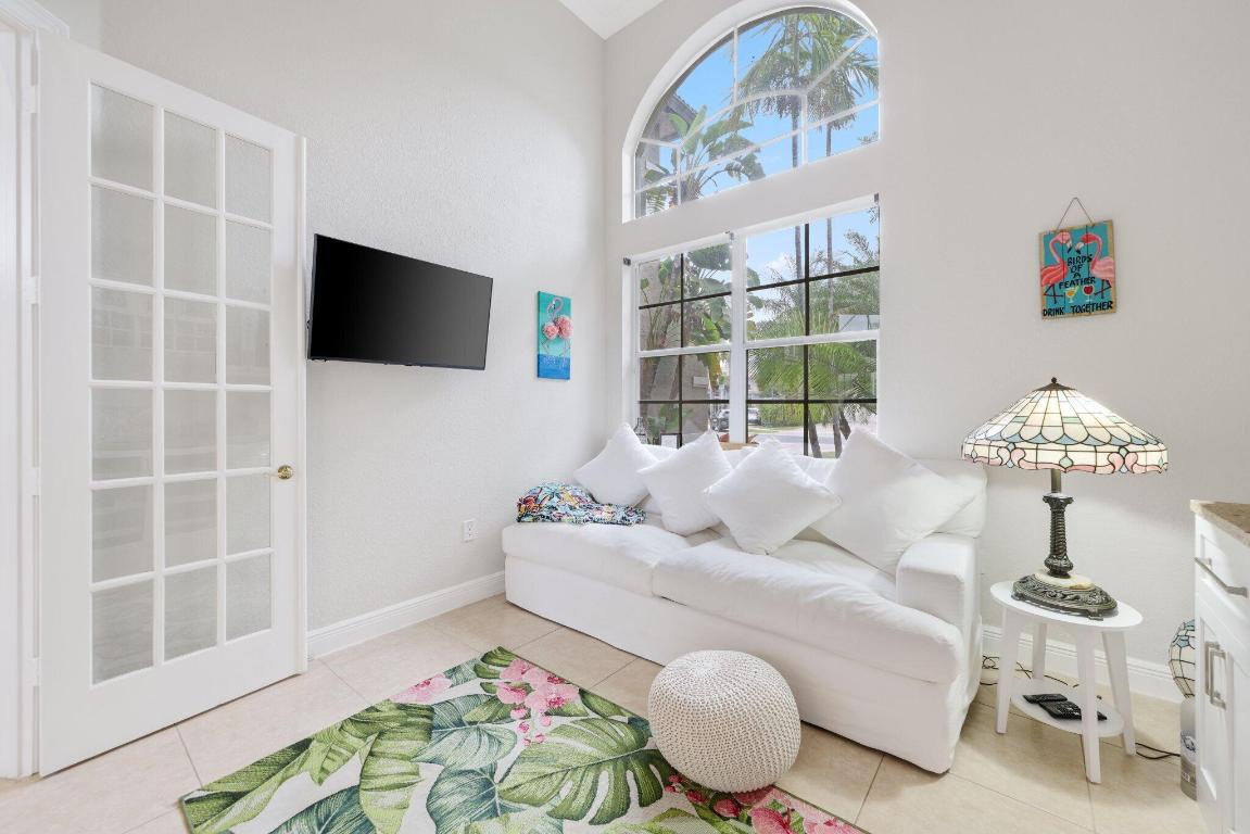 19219 N Creekshore Court, Boca Raton