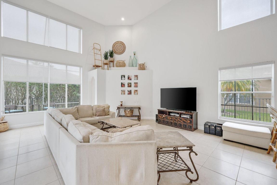 19219 N Creekshore Court, Boca Raton