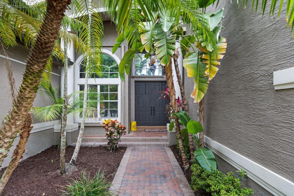 19219 N Creekshore Court, Boca Raton