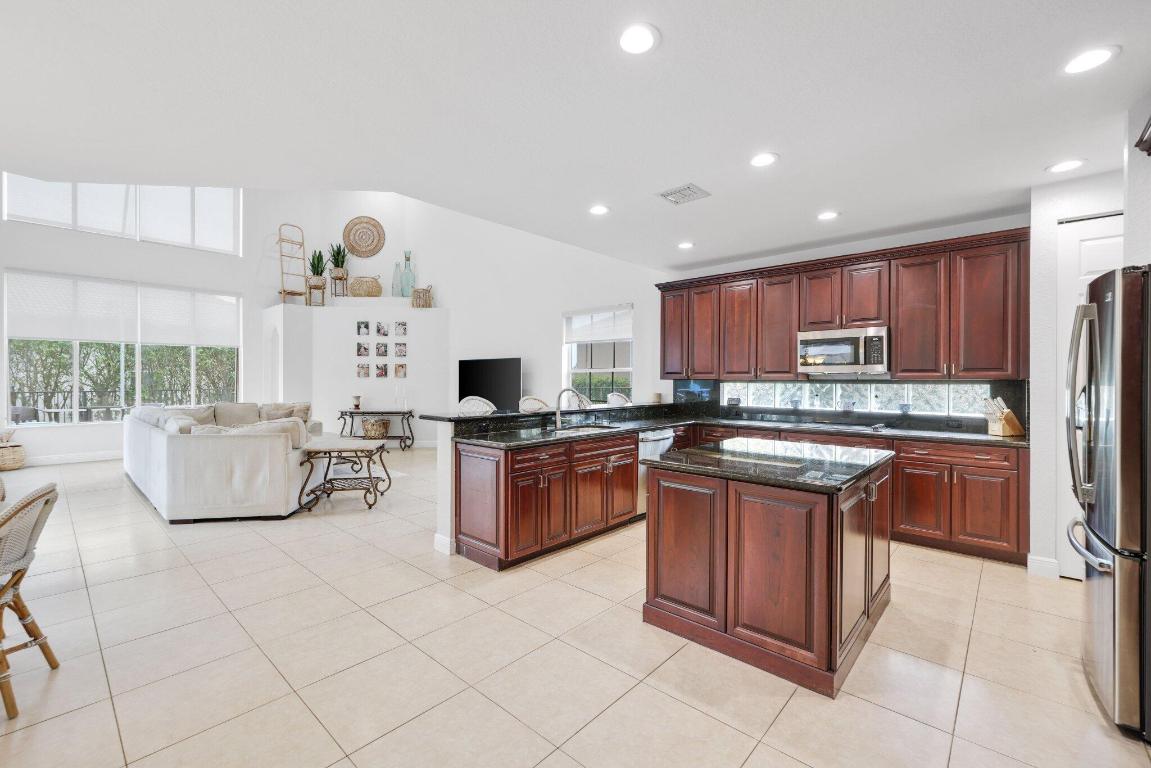 19219 N Creekshore Court, Boca Raton