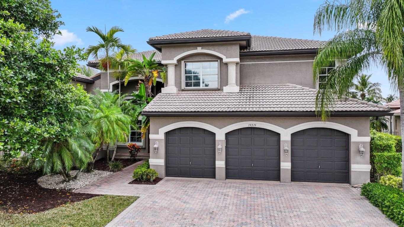 19219 N Creekshore Court, Boca Raton