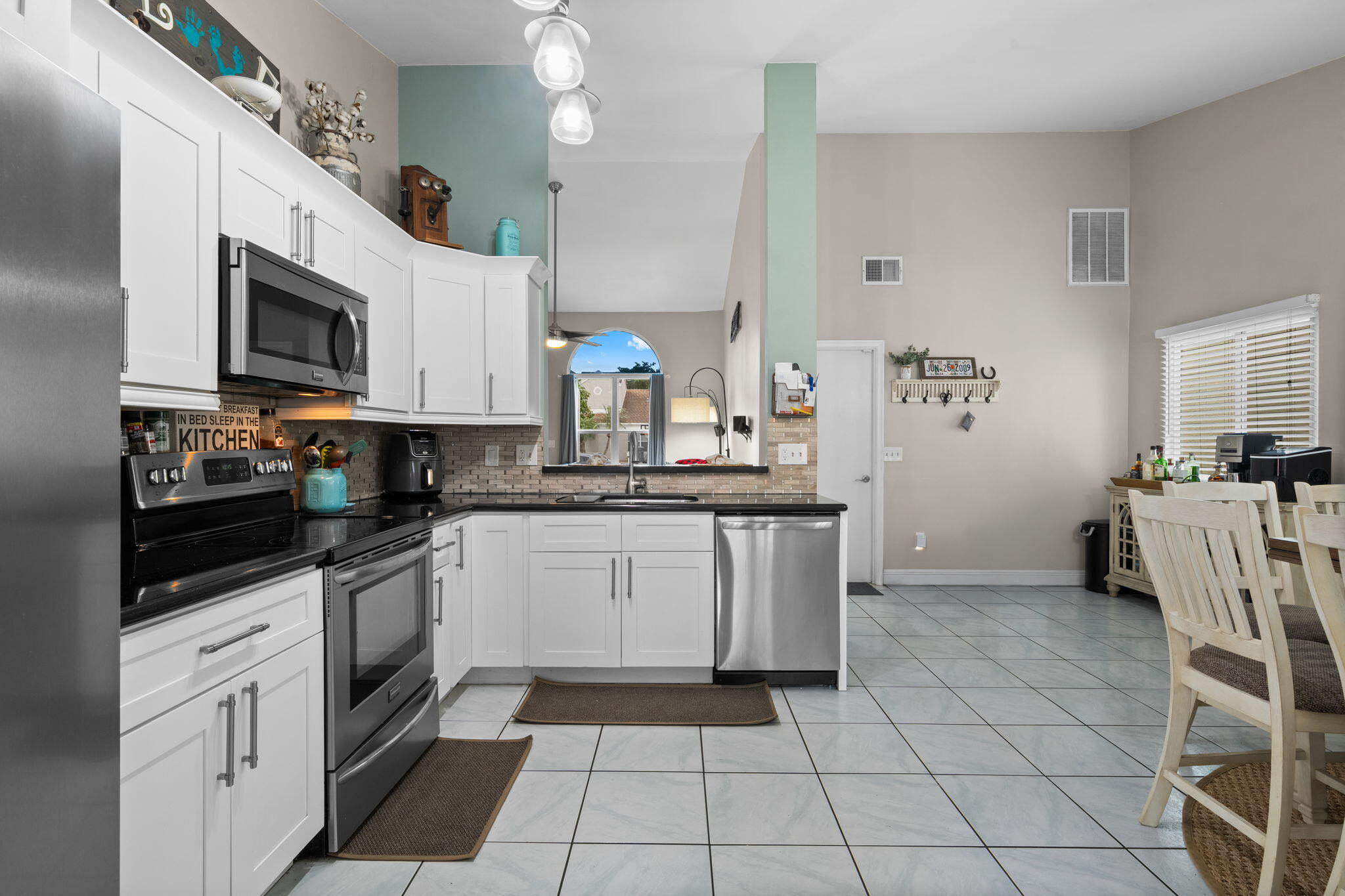8374 Dynasty Drive