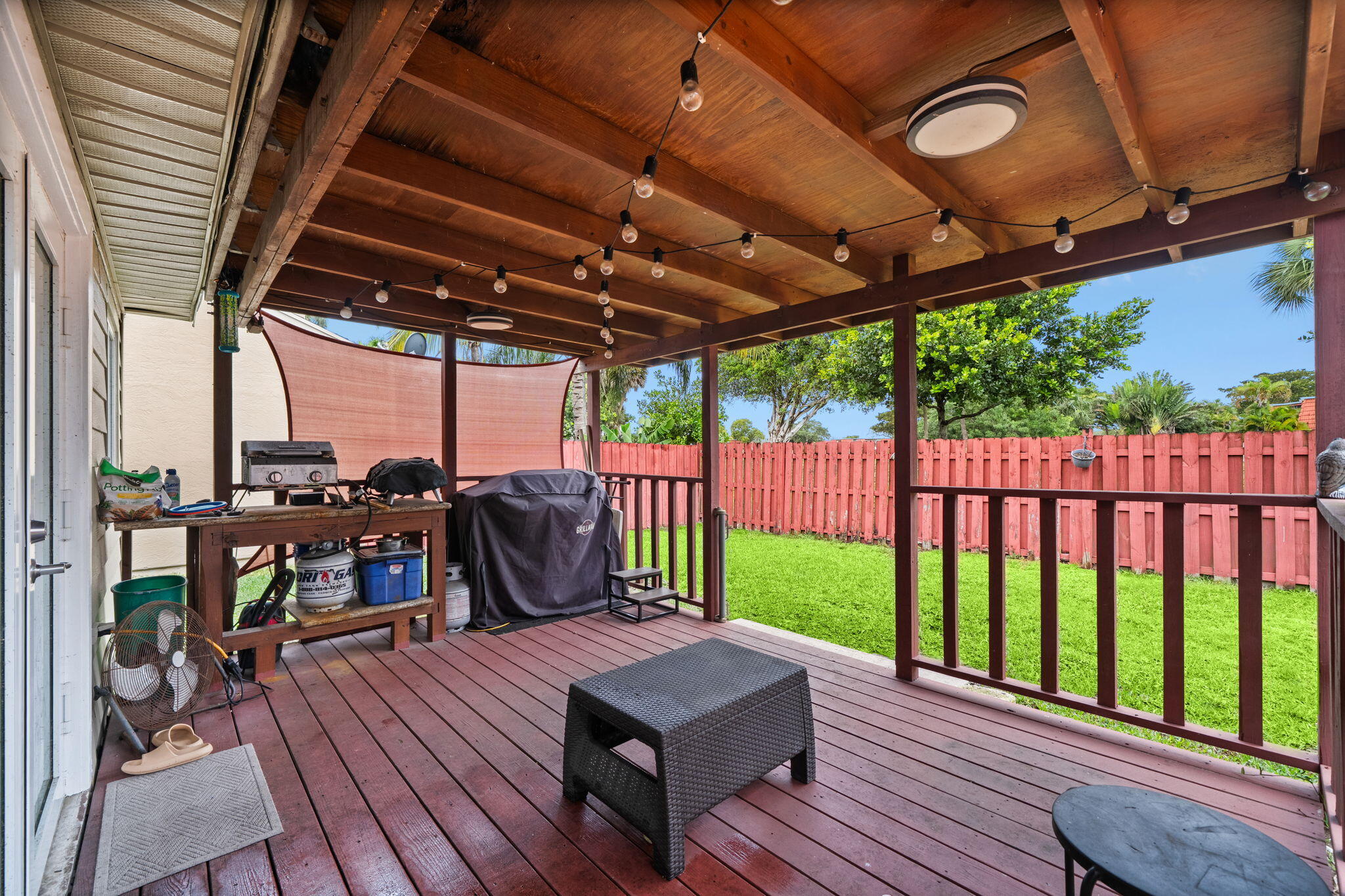 8374 Dynasty Drive
