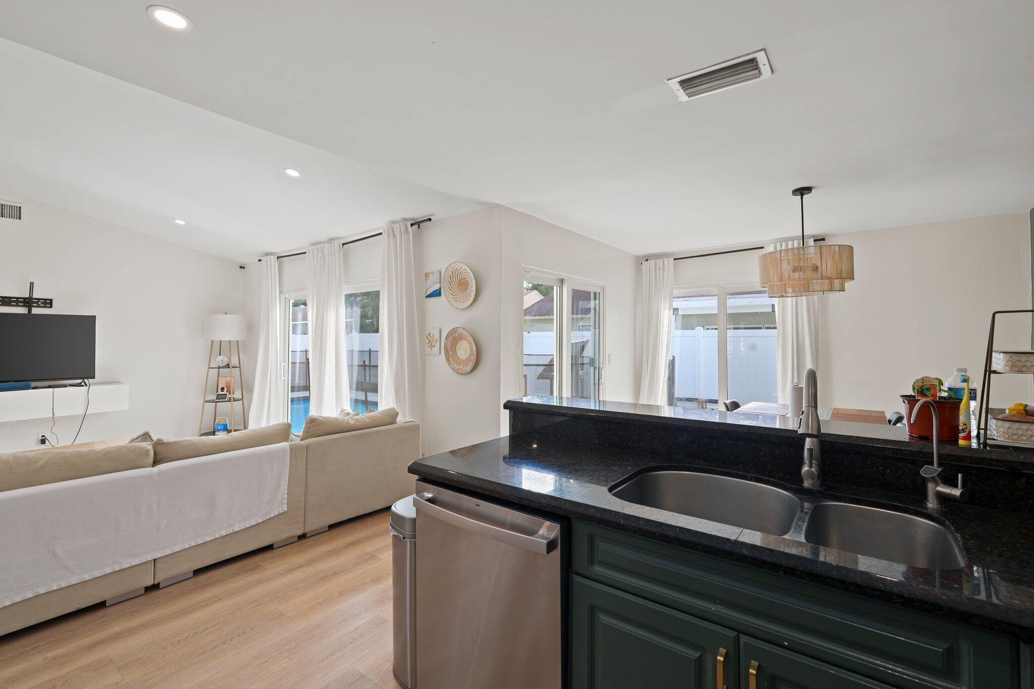 18998 Cloud Lake Circle