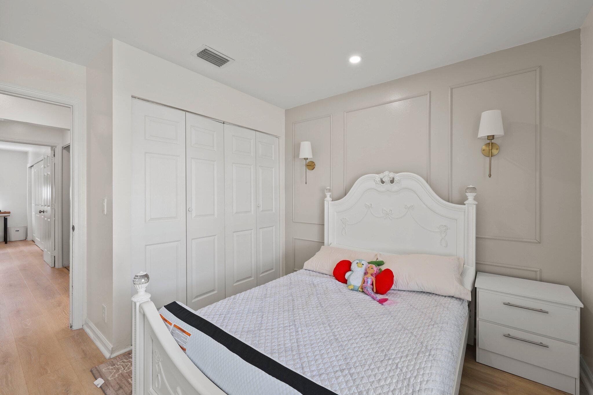 18998 Cloud Lake Circle