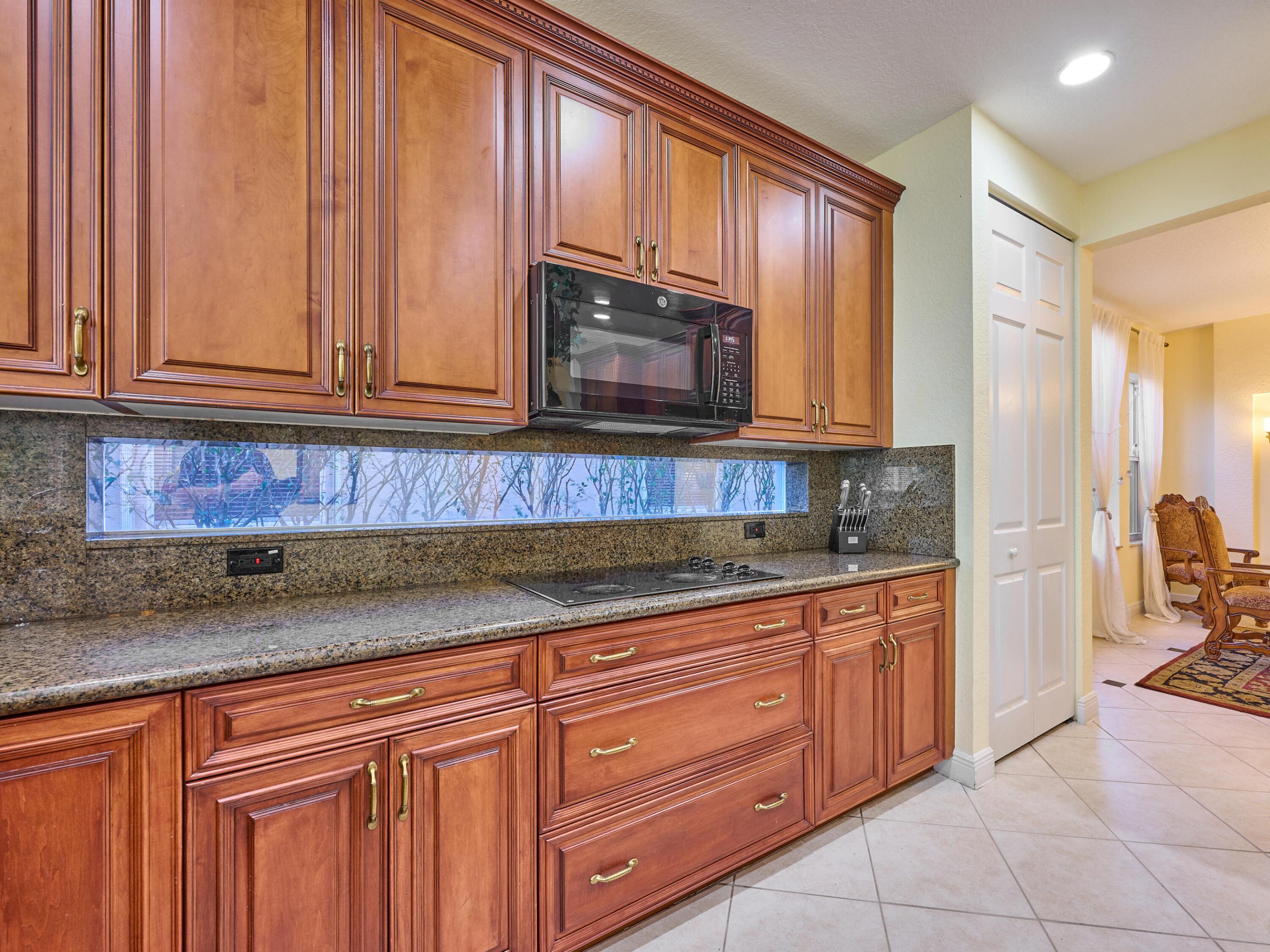 19243 S Creekshore Court